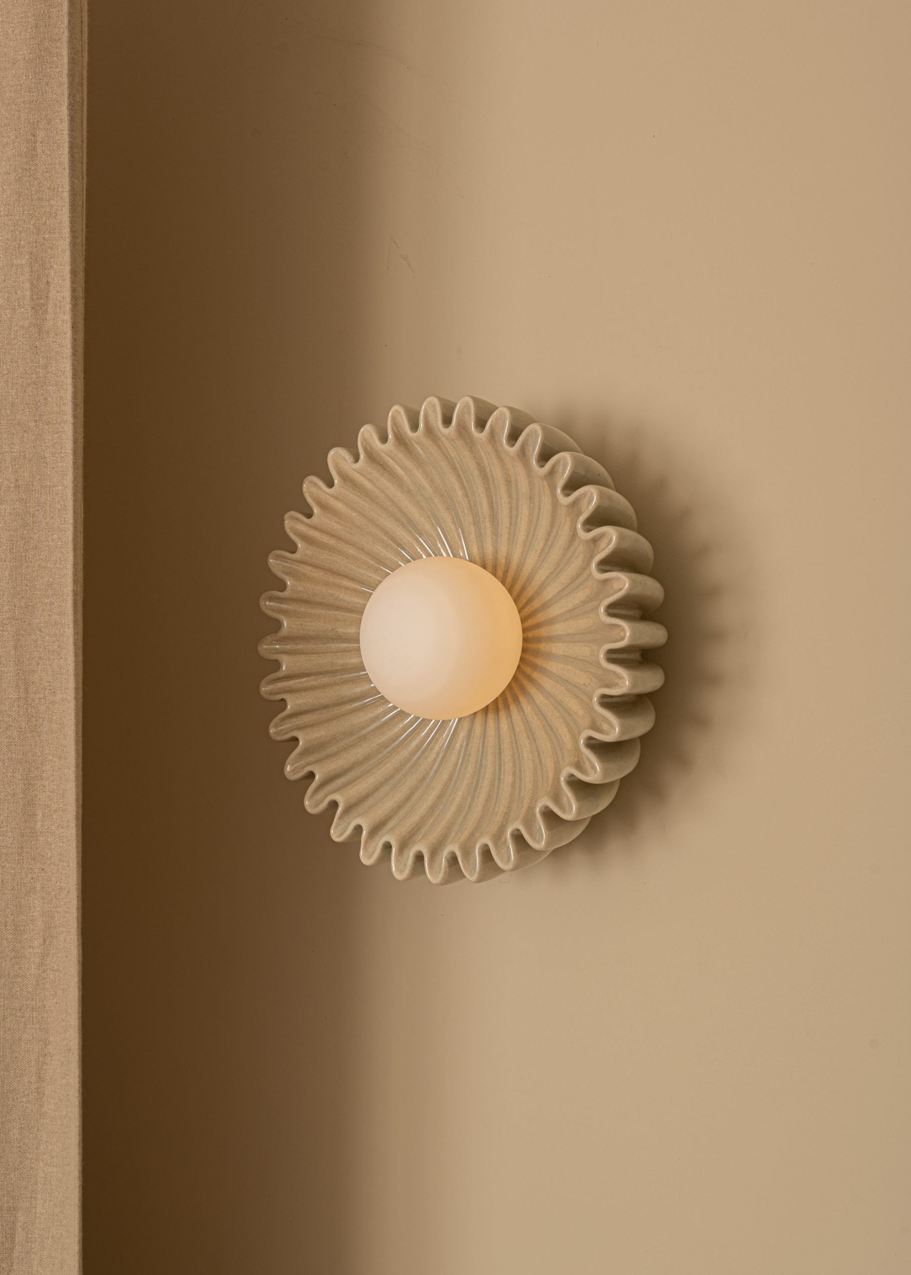 Ivvinen Premium Elegance Marble Glass Wall Lamp - Lamp Copper