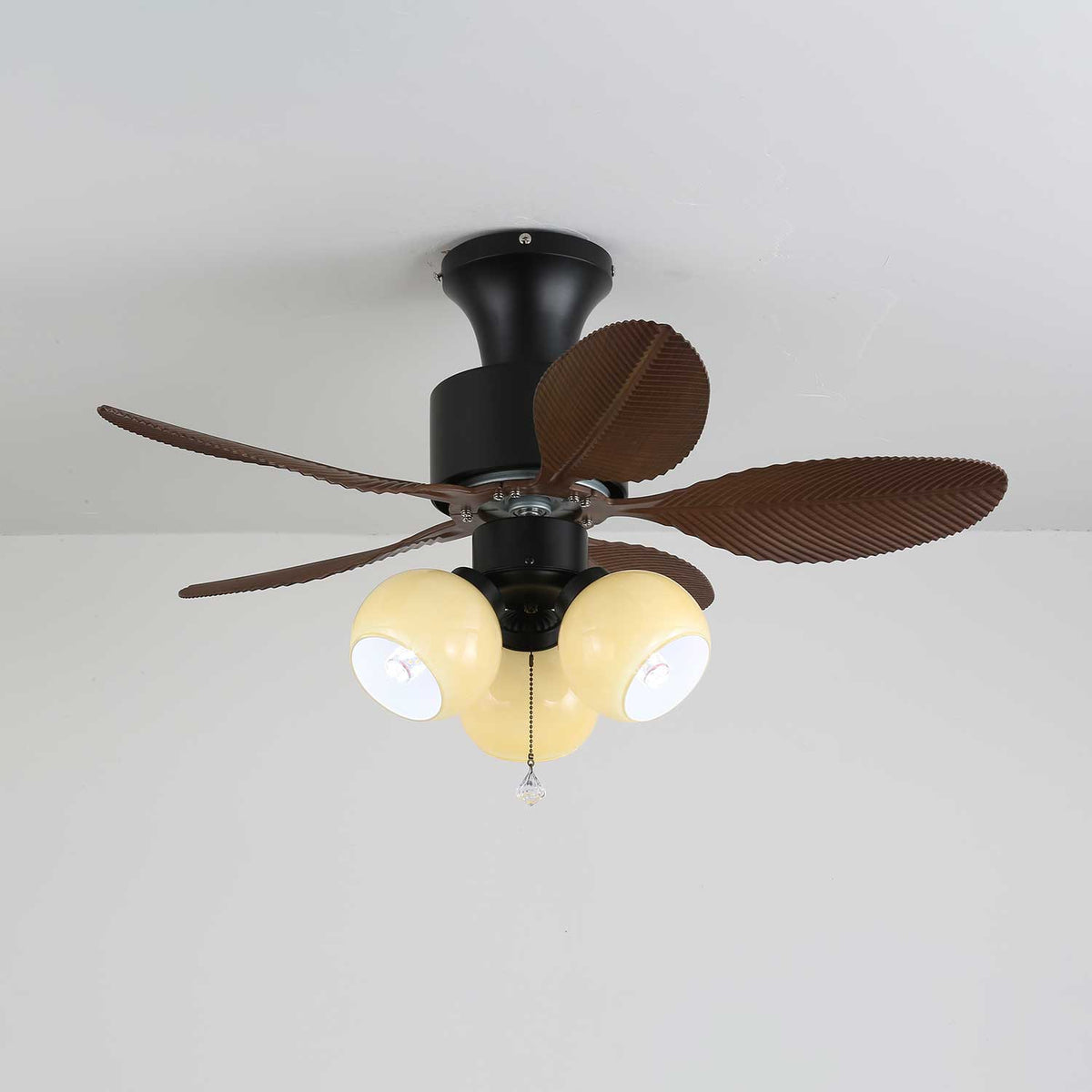 Ventilatore Althea con luce nell'opzione finitura bianca