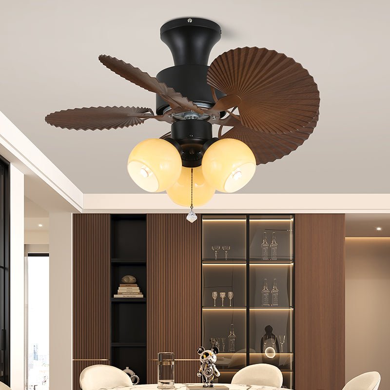 Vista laterale del ventilatore con luce, finitura Grana Legno Noce.