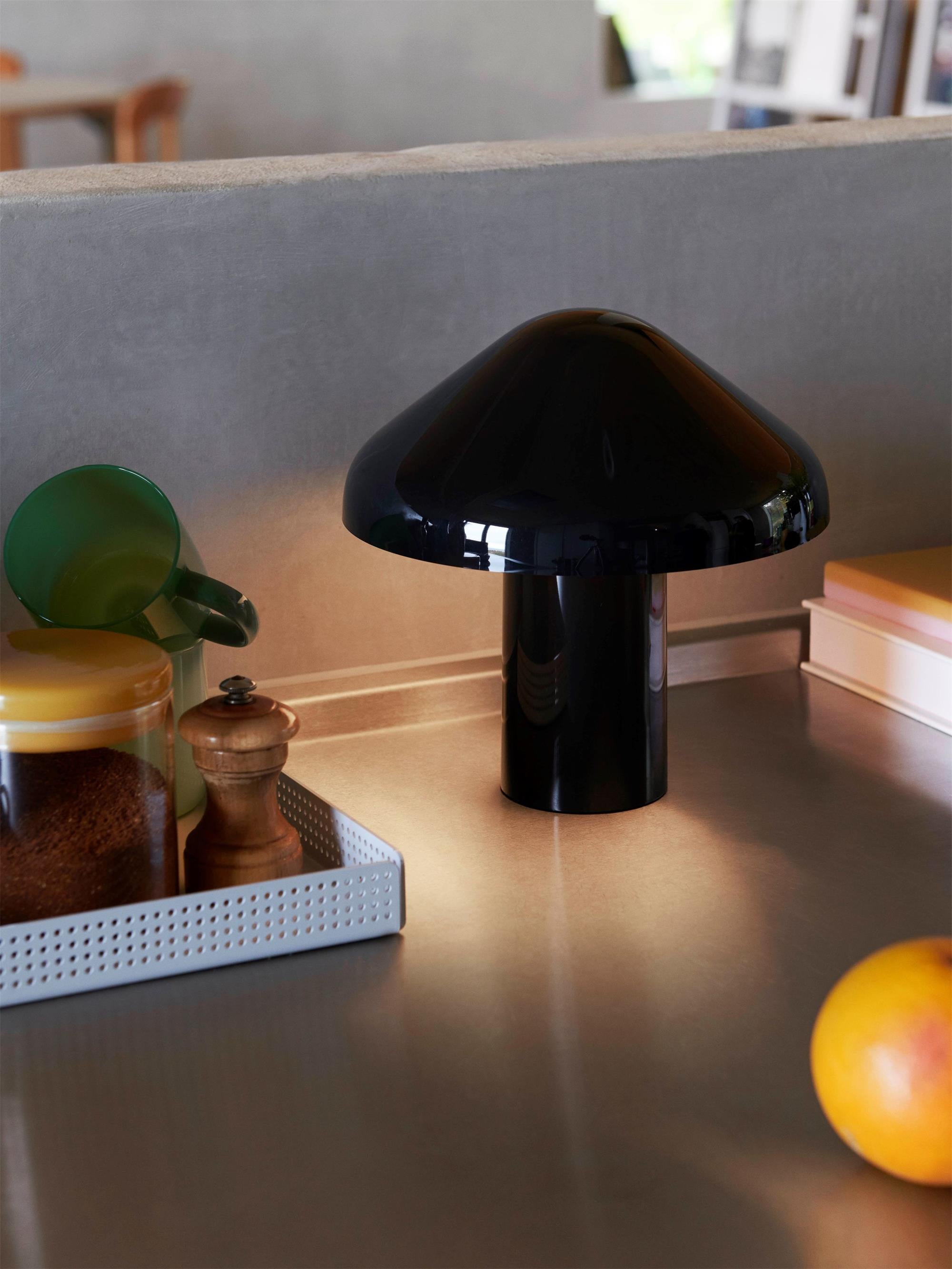 Pao Portable Table Lamp (built-in battery) - Lamp Copper