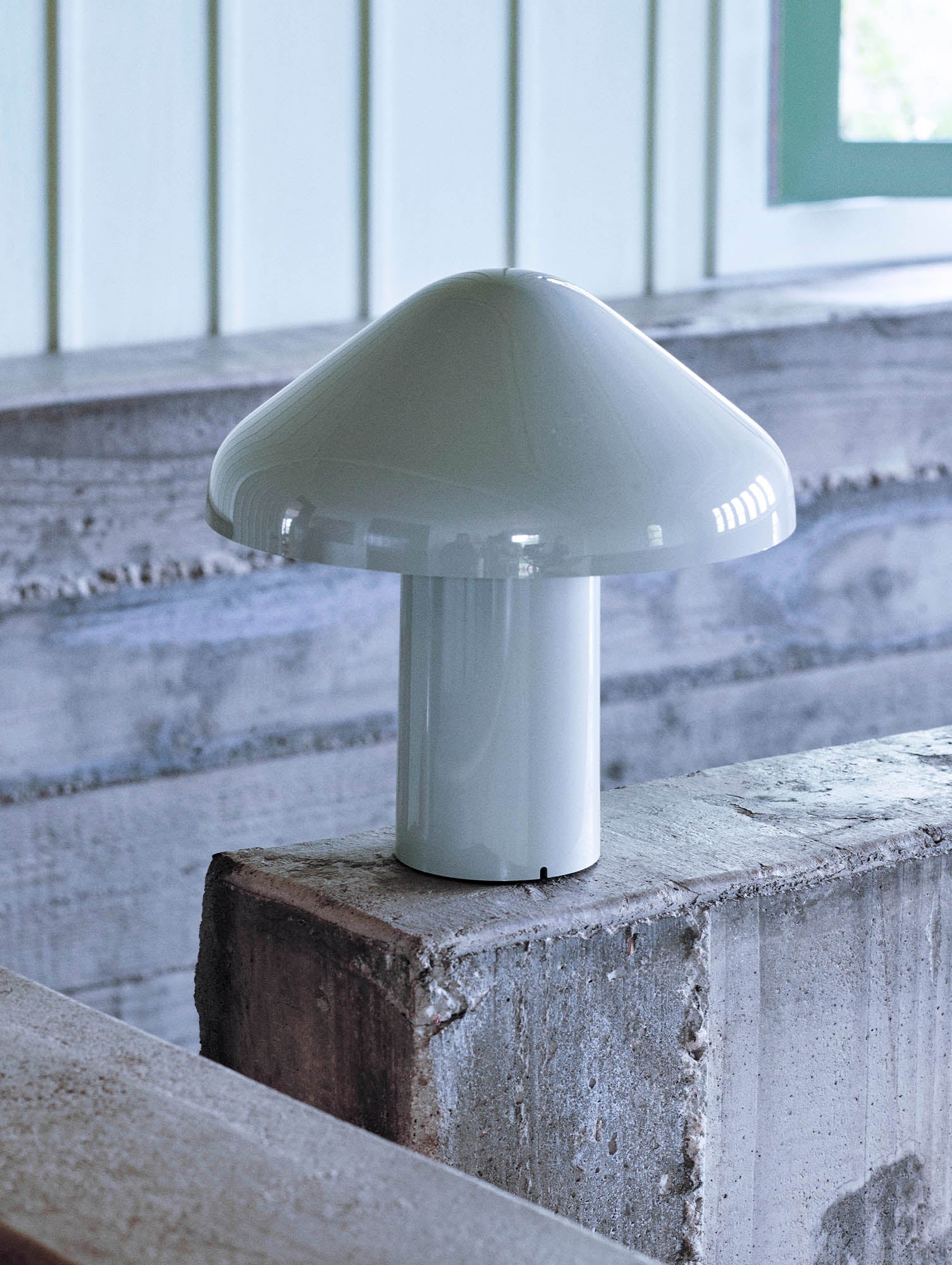 Pao Portable Table Lamp (built-in battery) - Lamp Copper