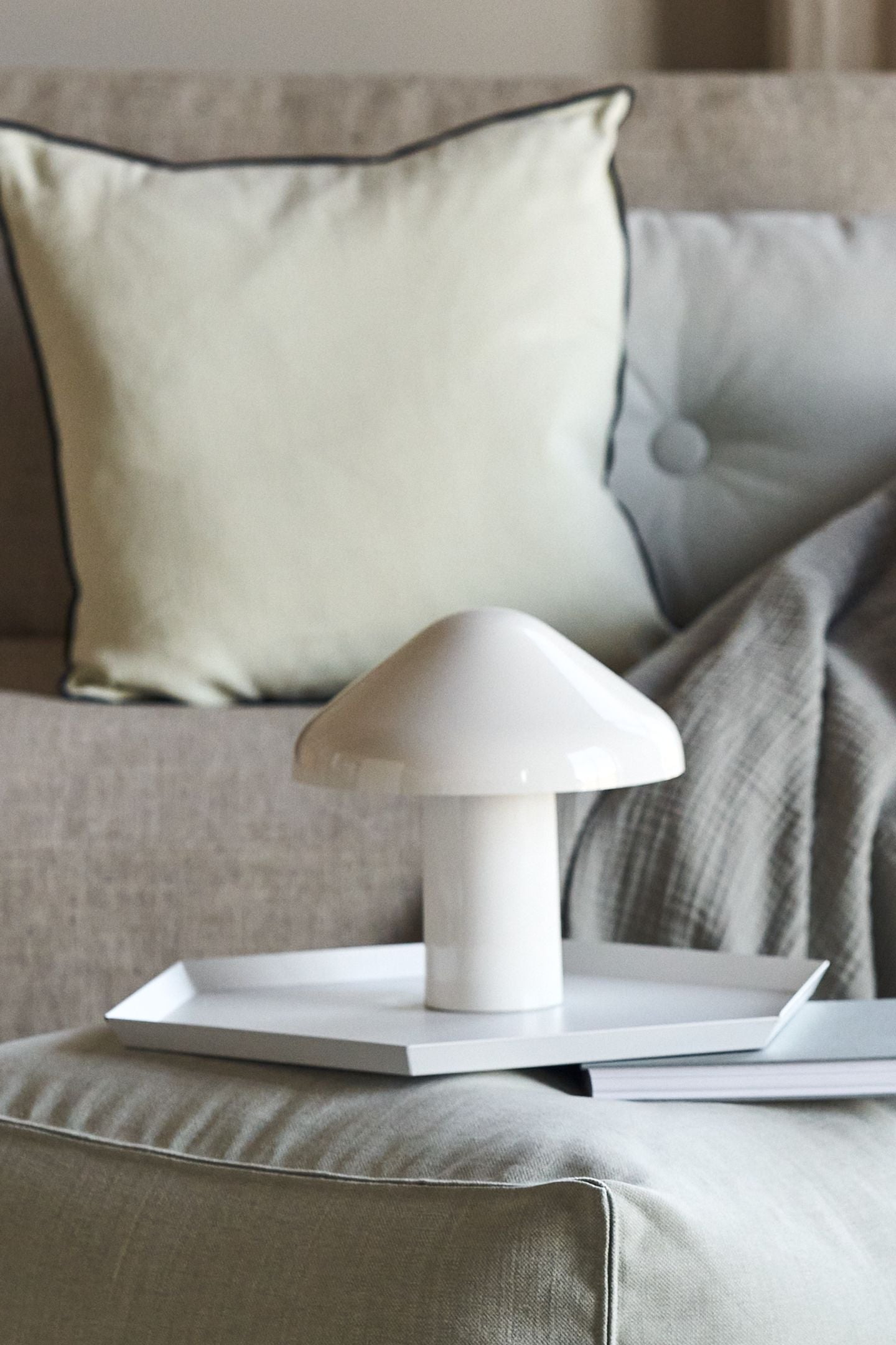 Pao Portable Table Lamp (built-in battery) - Lamp Copper