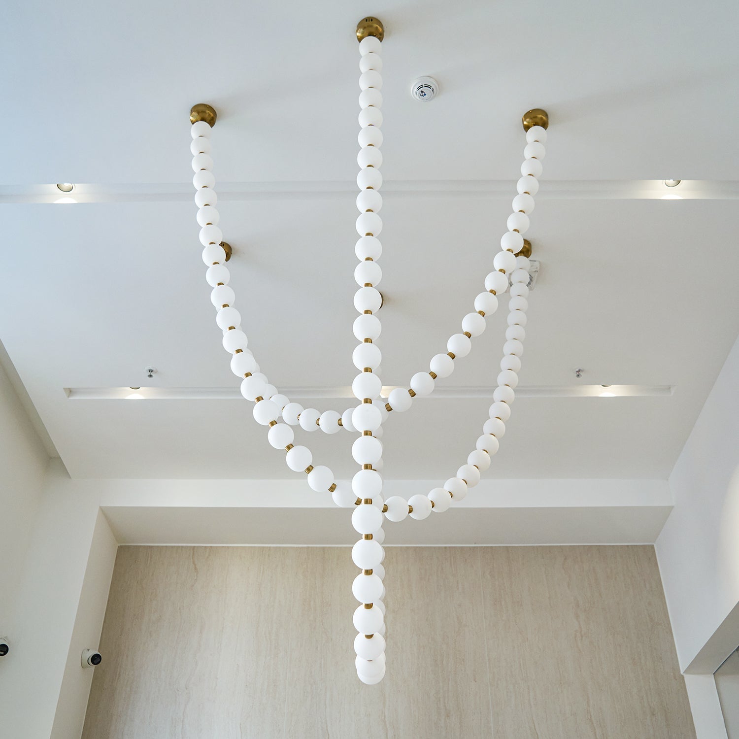 Pearl Glass Necklace Balls Chandelier - Blowlighting