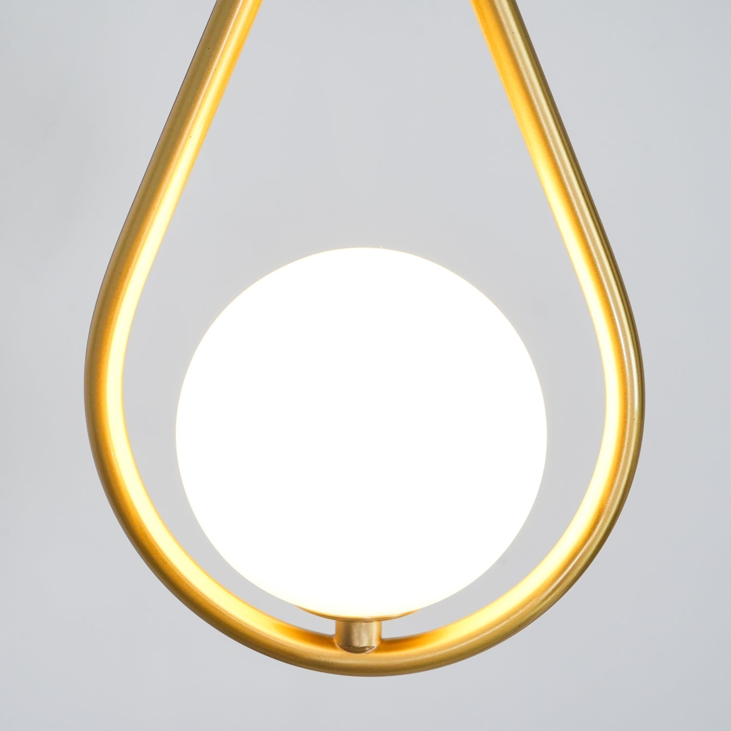 Pearls 65 Pendant Light - Blowlighting