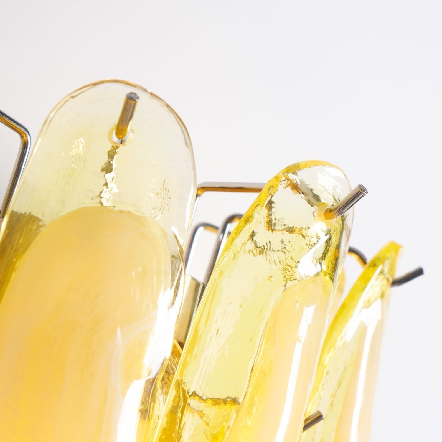 Aurora Wall Light Petal Shaped Glass Vintage Artistic - Neutralighting