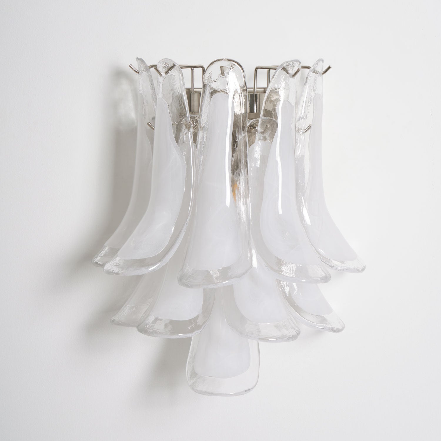 Aurora Wall Light Petal Shaped Glass Vintage Artistic - Neutralighting