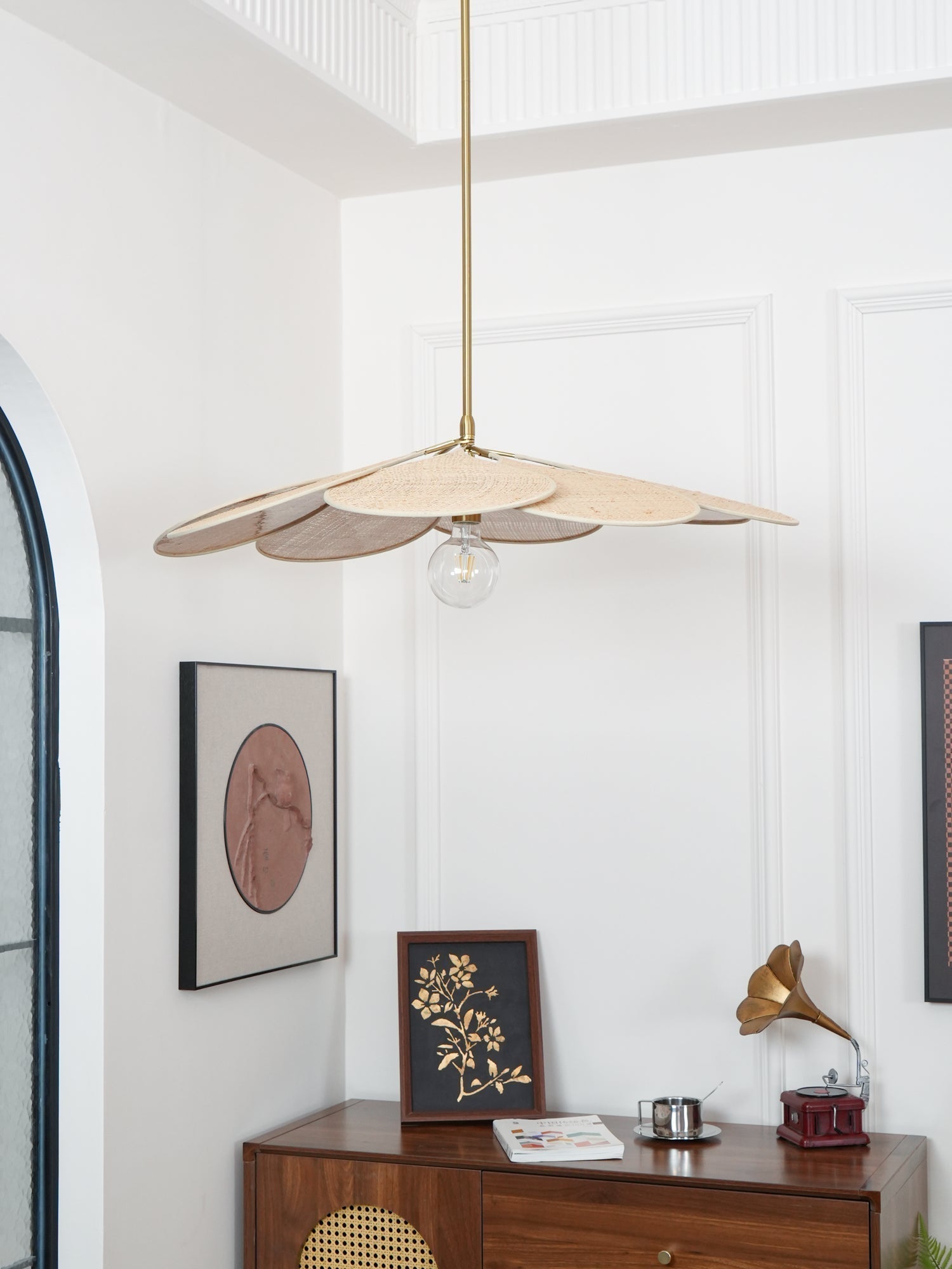 Petals Bloom Rattan Pendant Lamp - Blowlighting