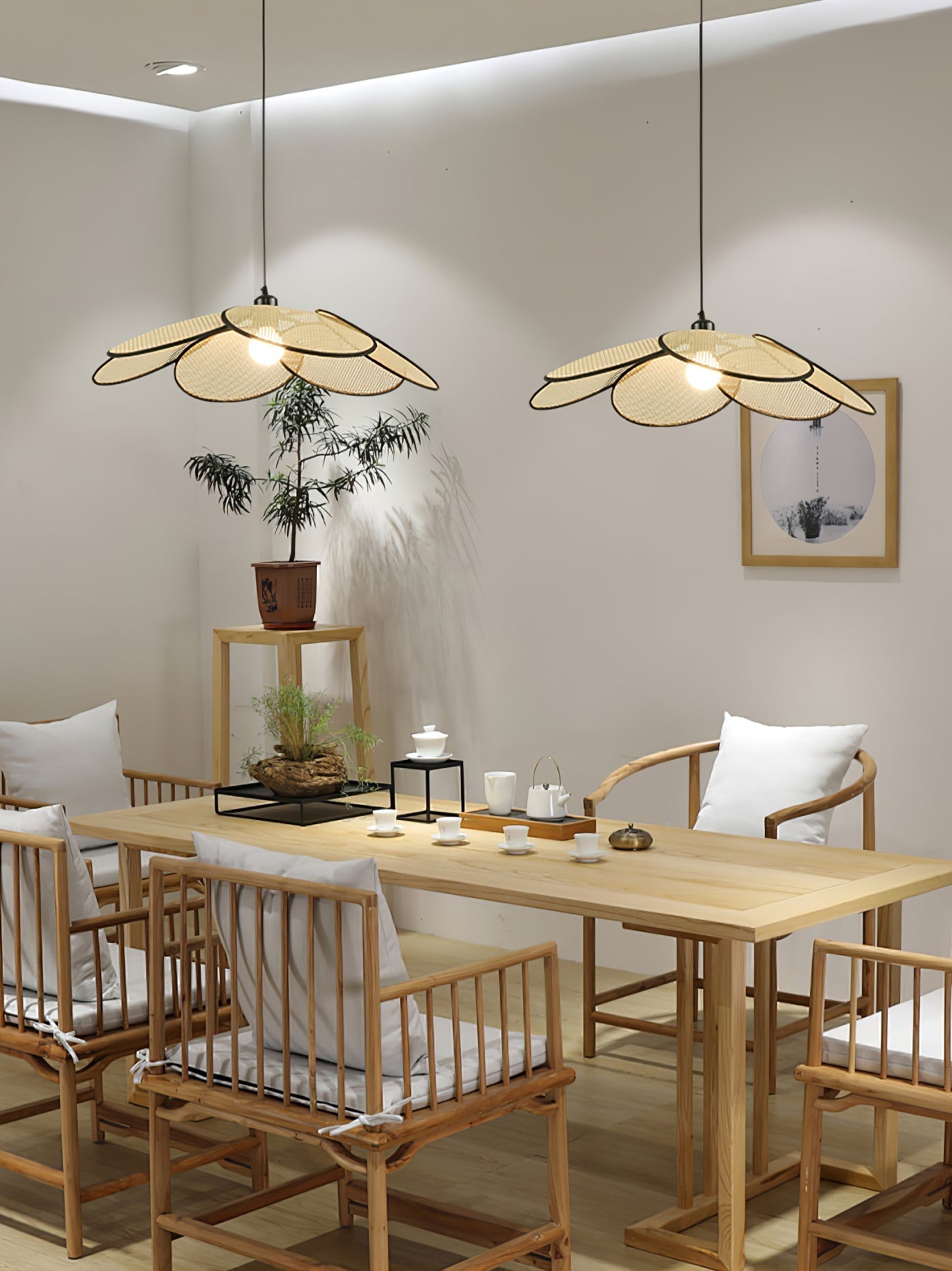 Petals Rattan Pendant Lamp - Blowlighting