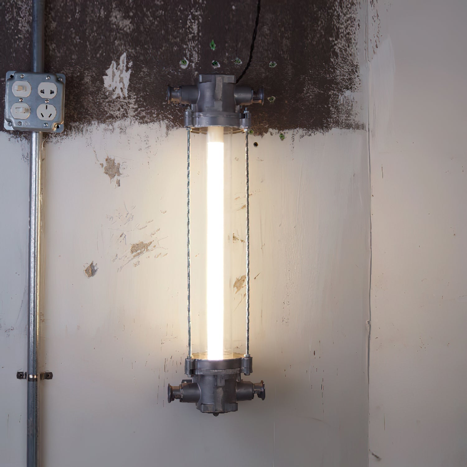 Nyliryra Elegance Vintage Offset Metal Wall Lamp - Lamp Copper