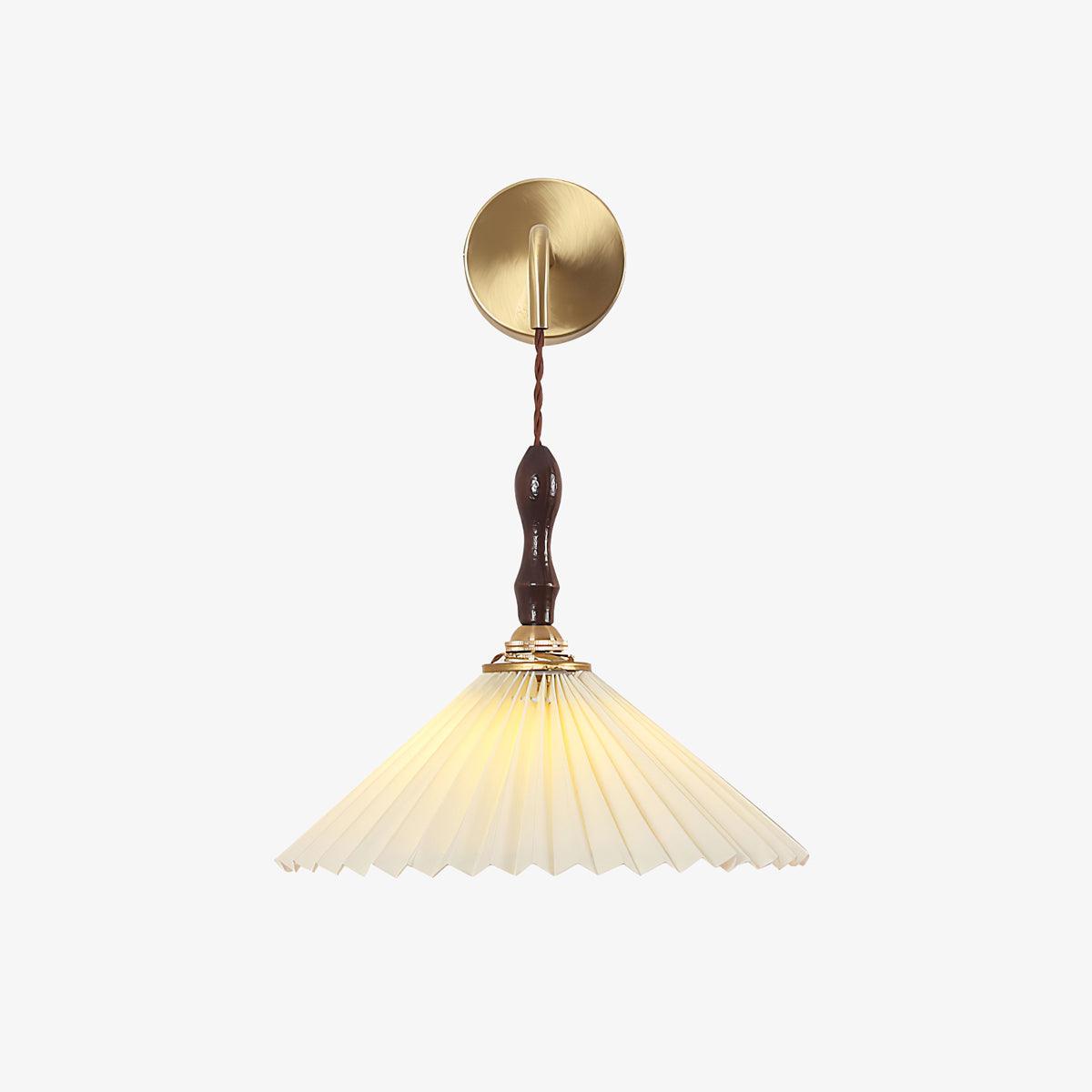 Pleated Wooden Wall Lamp - Blowlighting