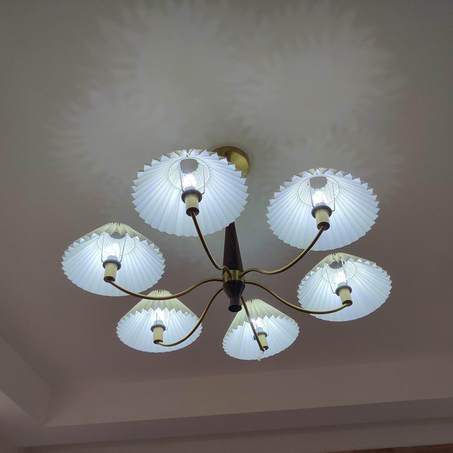 Polina Chandelier - Blowlighting