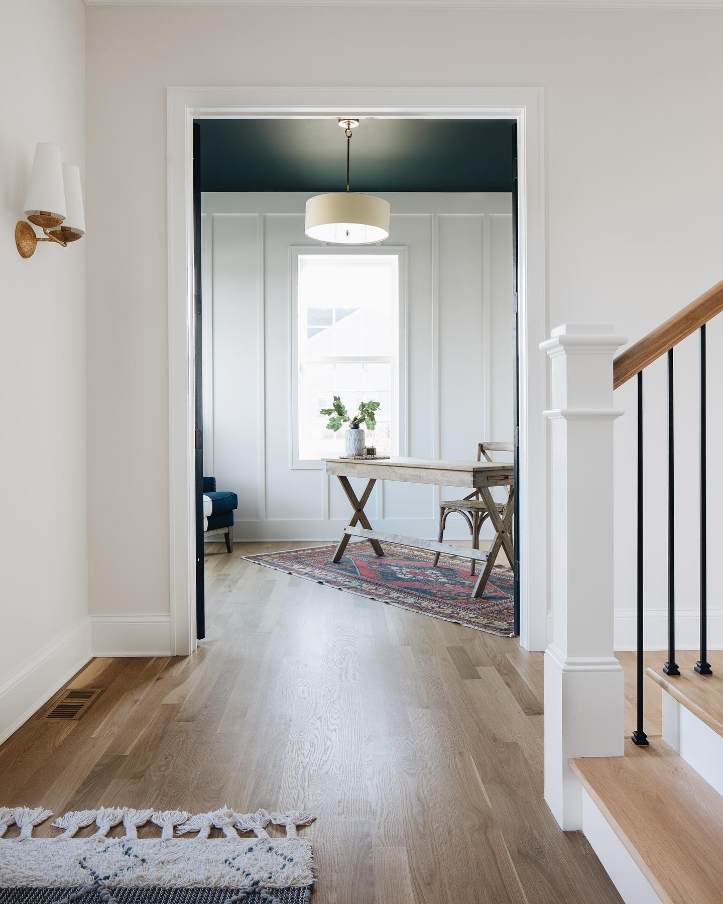 Olvynis Modern Minimalist Hanging Brass Fabric Pendant Lamp - Lamp Copper