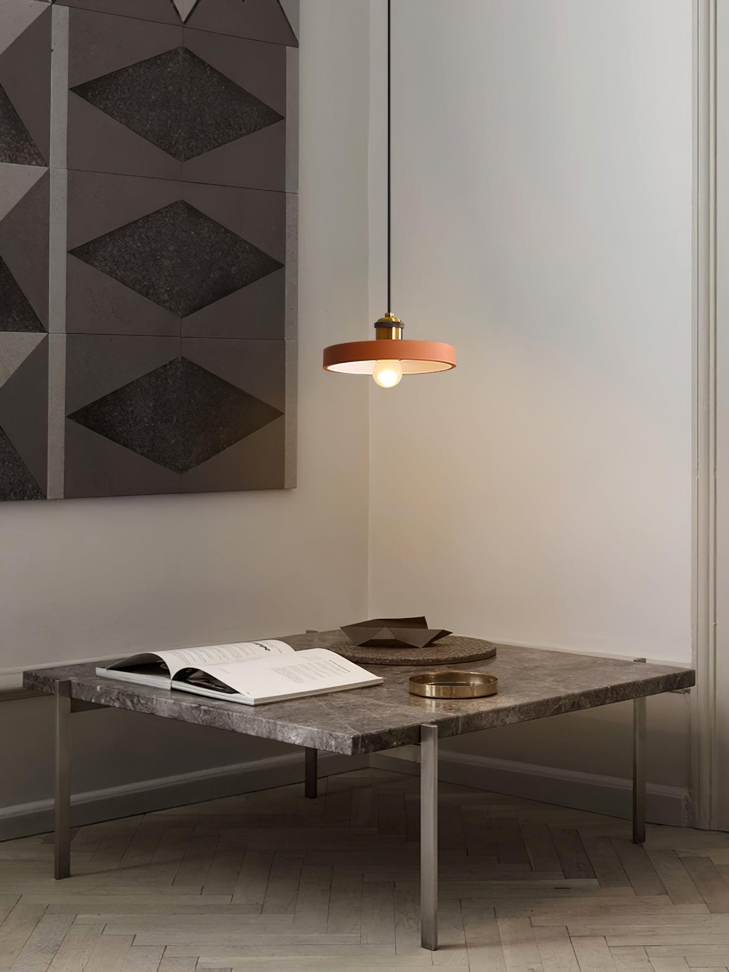 Resin Geometric Pendant Lamp - Blowlighting