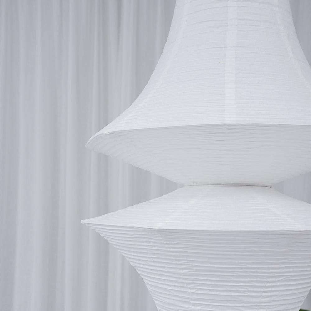Ritta Lampada a Sospensione Verticale Scultorea in Carta