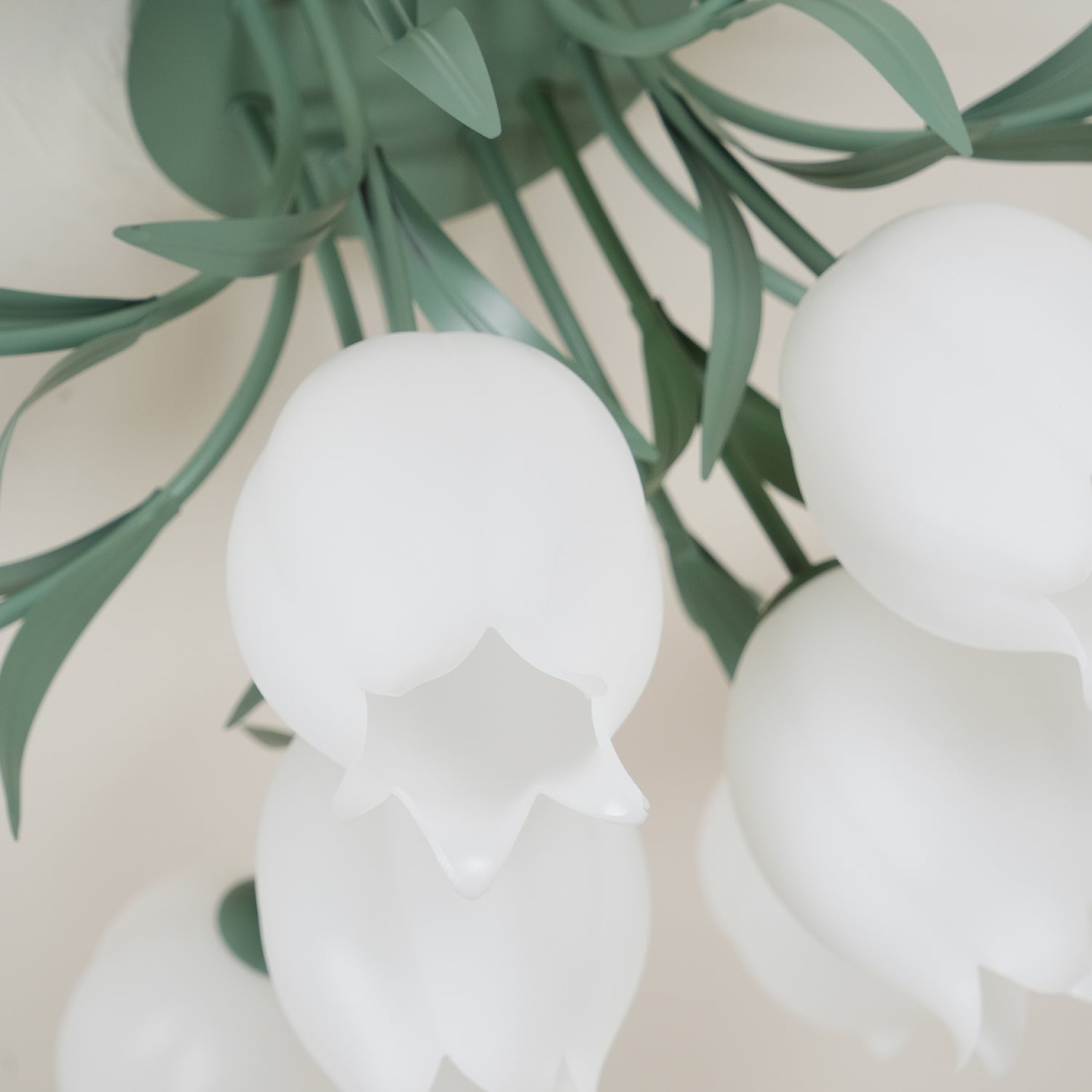 Aria Lampada da Soffitto Flush Mount con Fiore Naturale