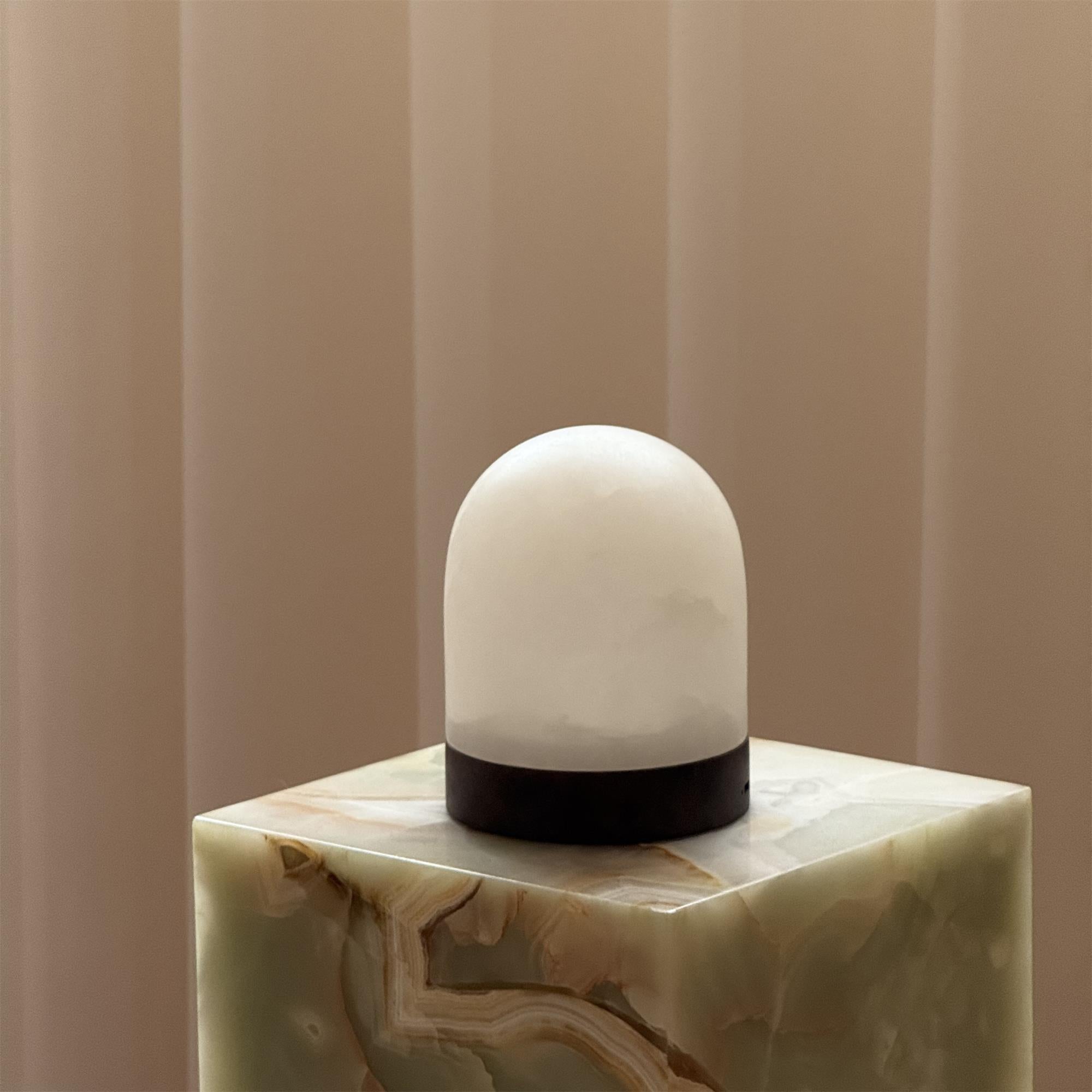 Roger Cordless Table Lamp (Built-in Battery) - Lamp Copper