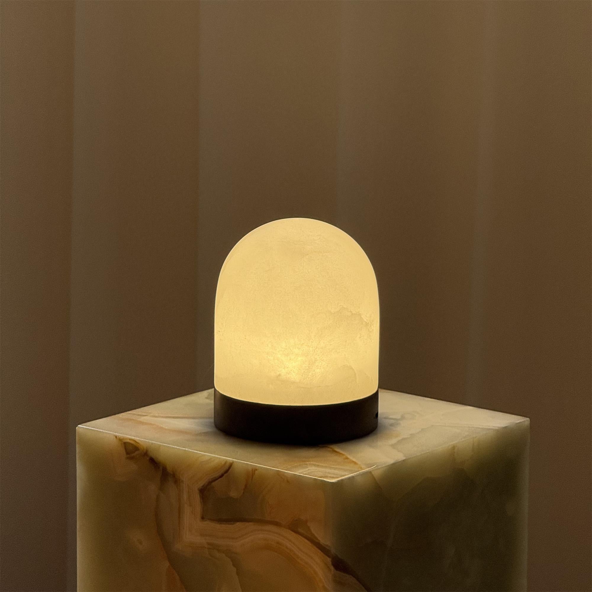 Roger Cordless Table Lamp (Built-in Battery) - Lamp Copper