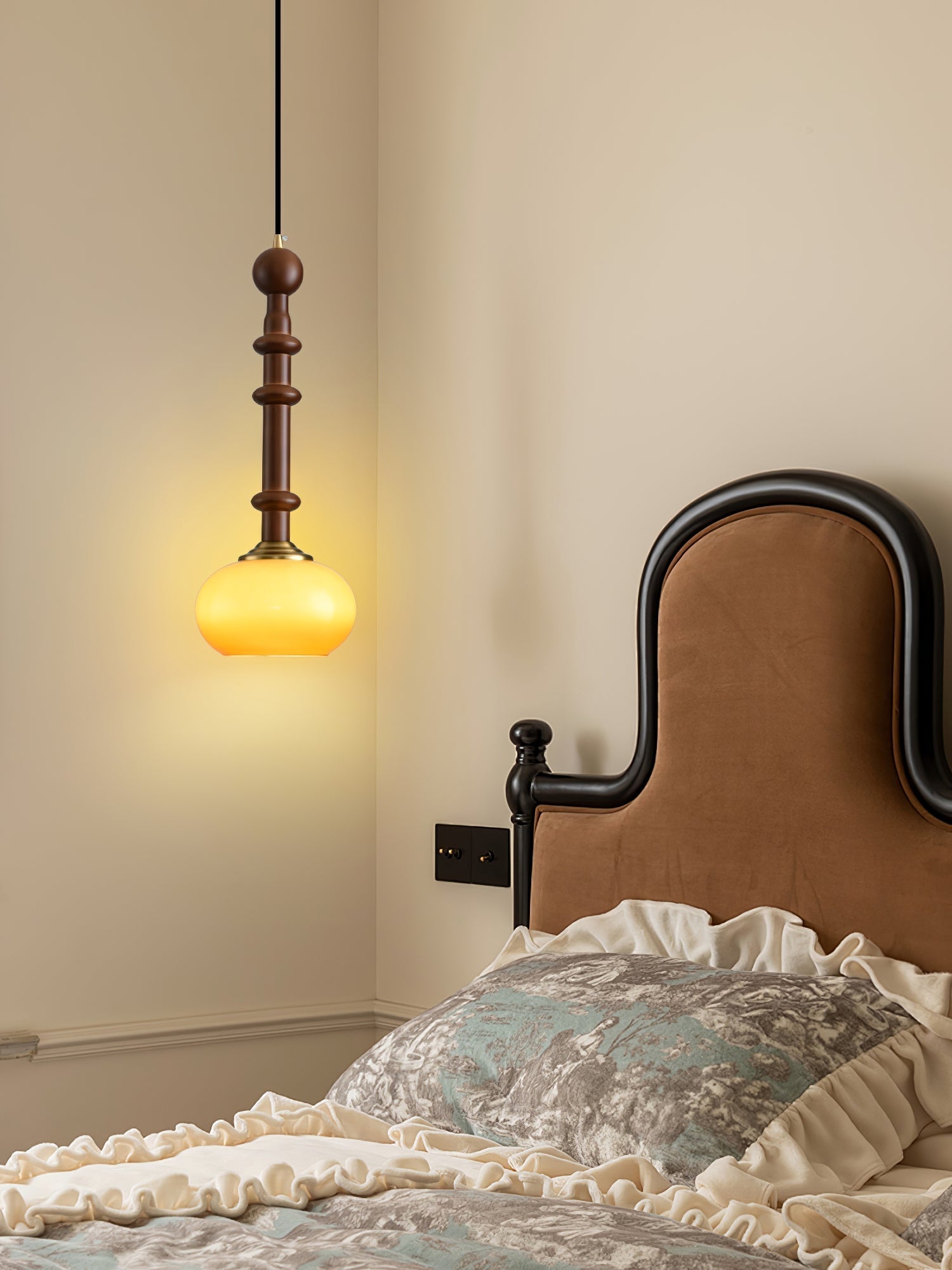 Roma Pendant Lamp - Blowlighting