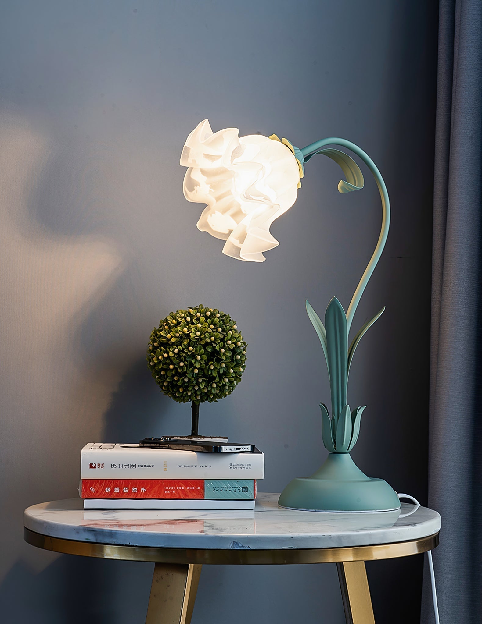 Romantic Flower Table Lamp - Lamp Copper