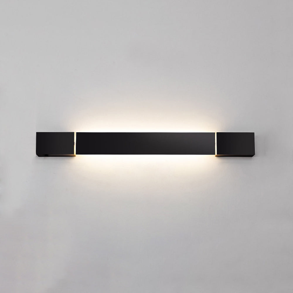 Arisha Minimalista LED Applique Nera Ruotabile Linea