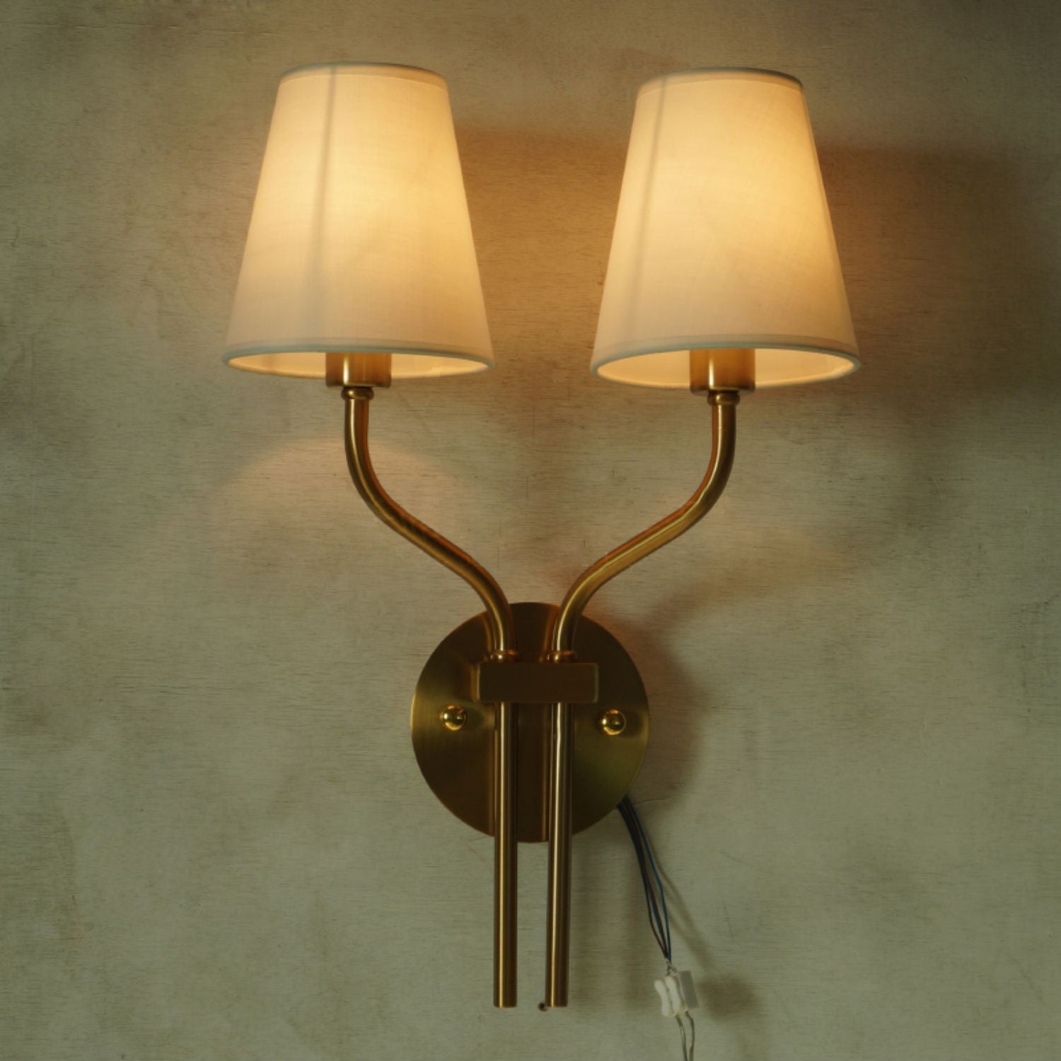 Ulcaran Vintage Industrial Metal Fabric Wall Lamp - Lamp Copper