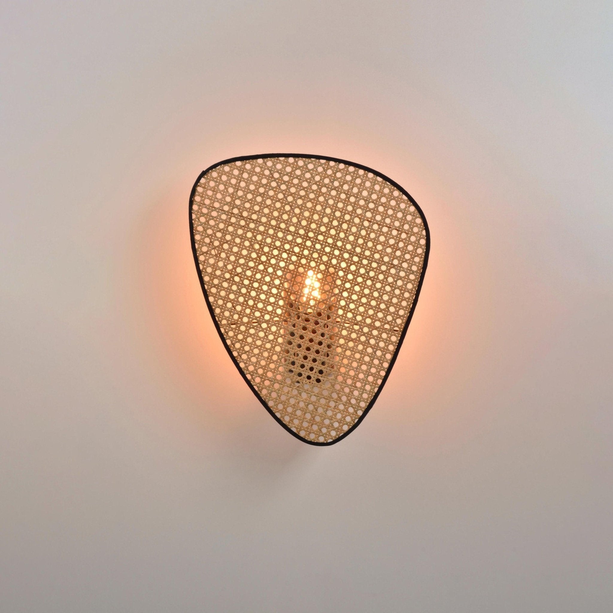 Screen Cannage Sconce - Blowlighting