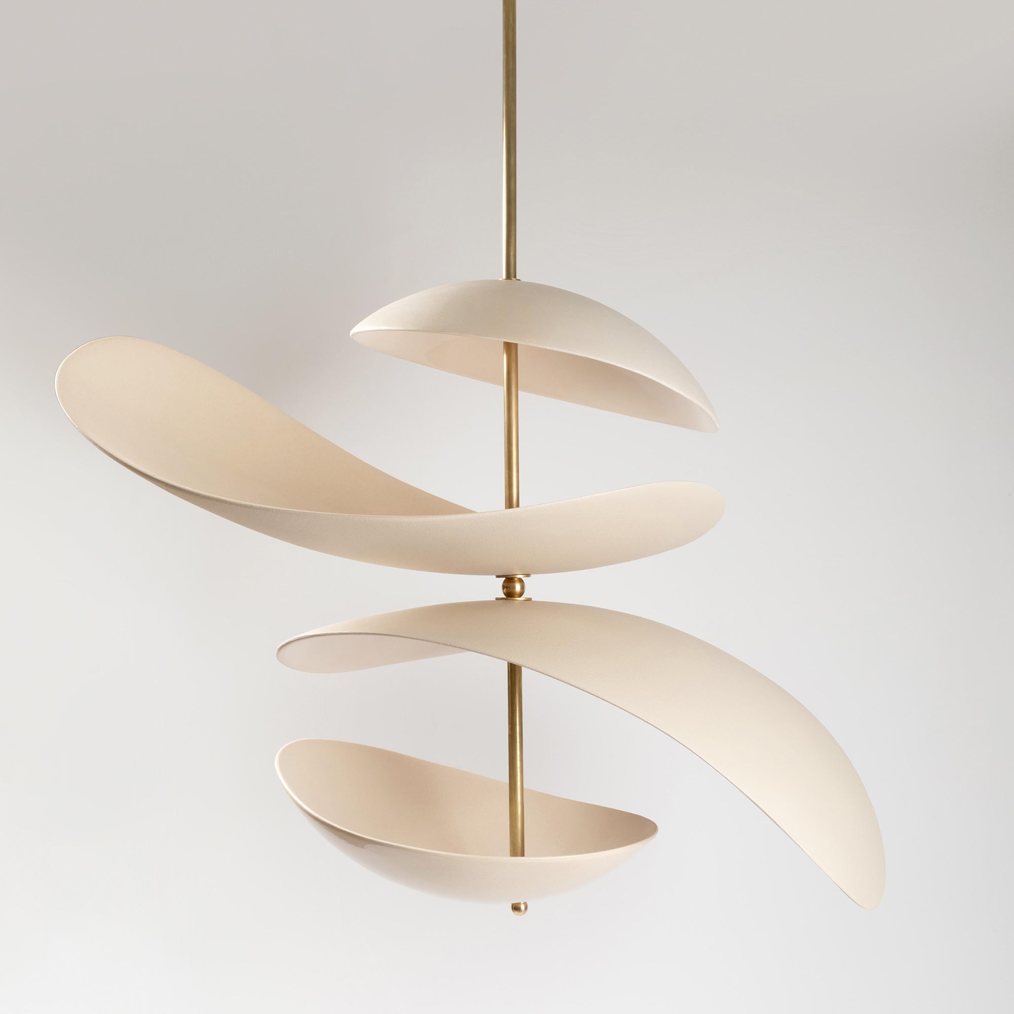 Unorara Premium Nordic Floating Metal Pendant Lamp - Lamp Copper