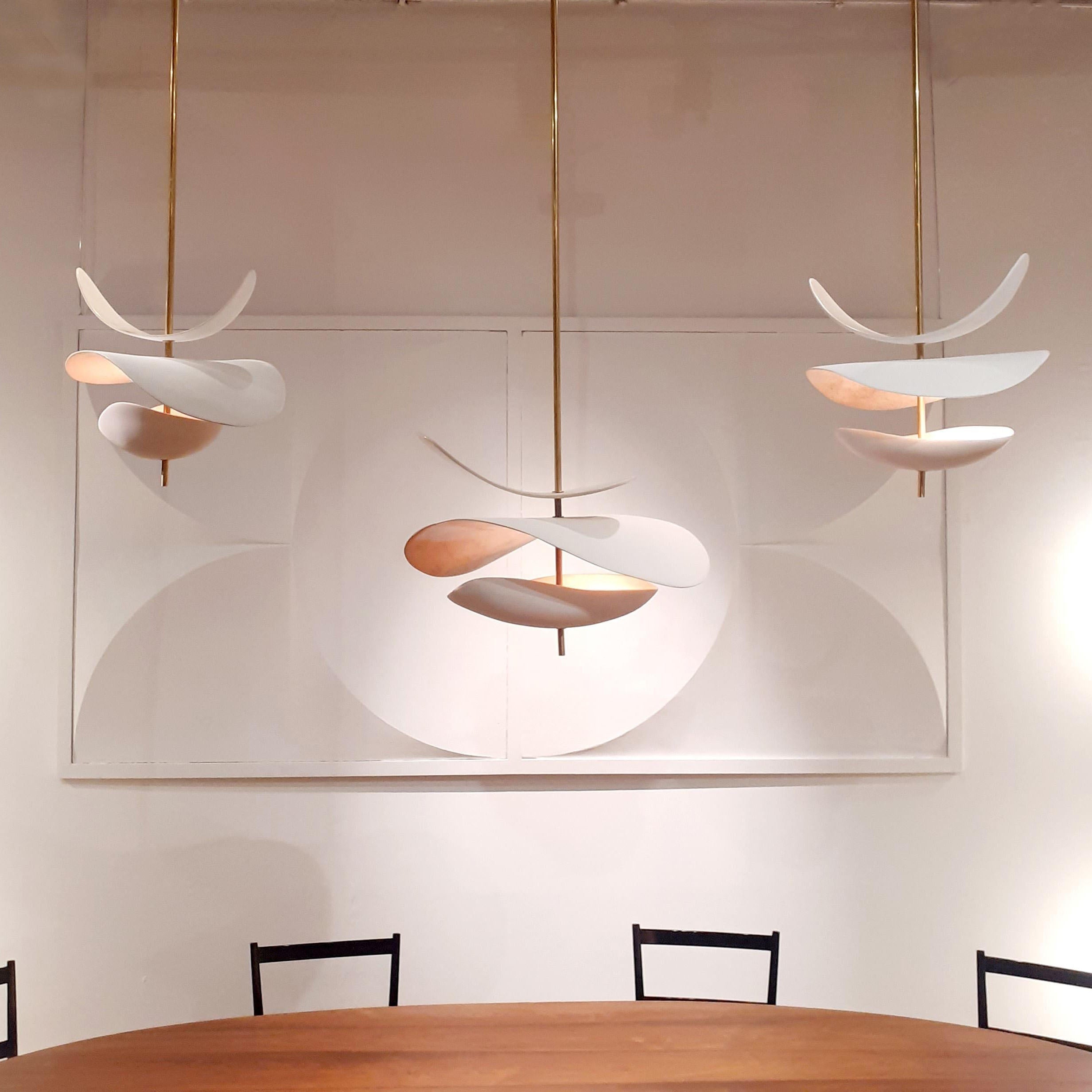 Unorara Premium Nordic Floating Metal Pendant Lamp - Lamp Copper