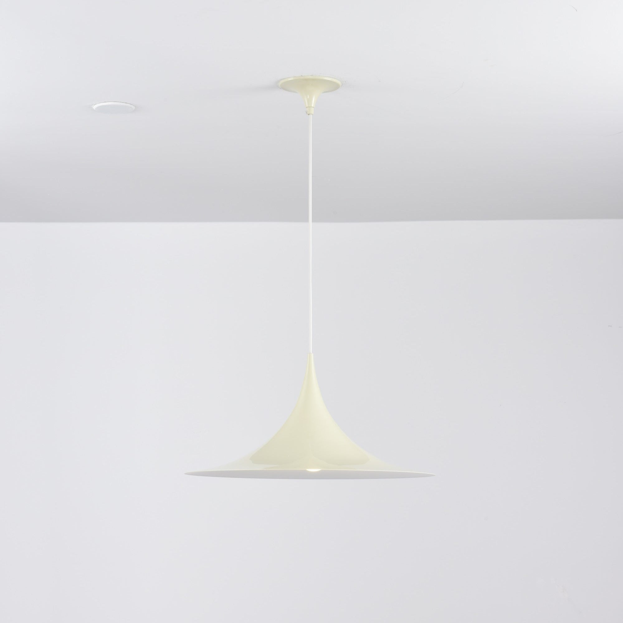 Semi Pendant Light - Blowlighting