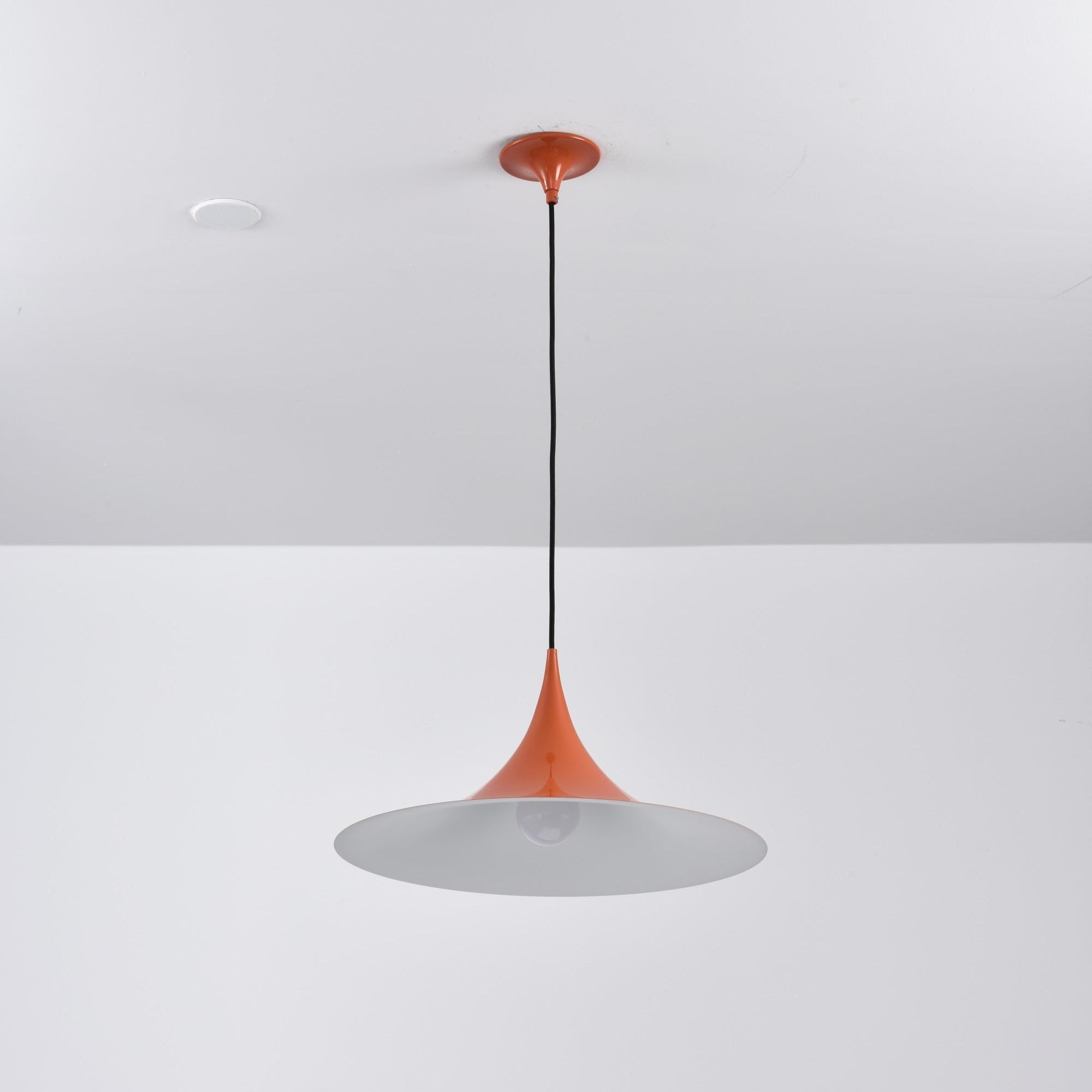 Semi Pendant Light - Blowlighting