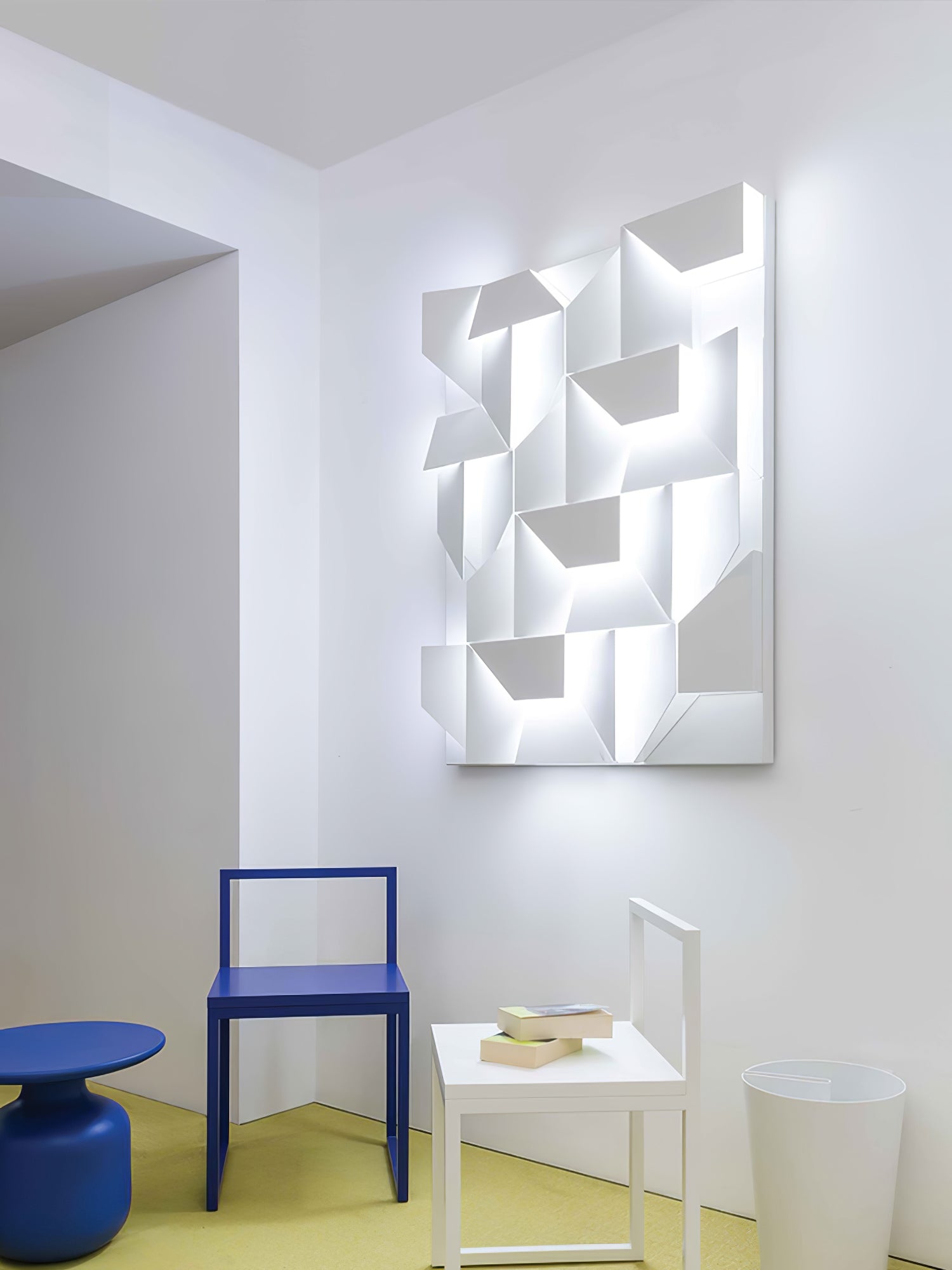 Shadows Grand Sconce - Blowlighting