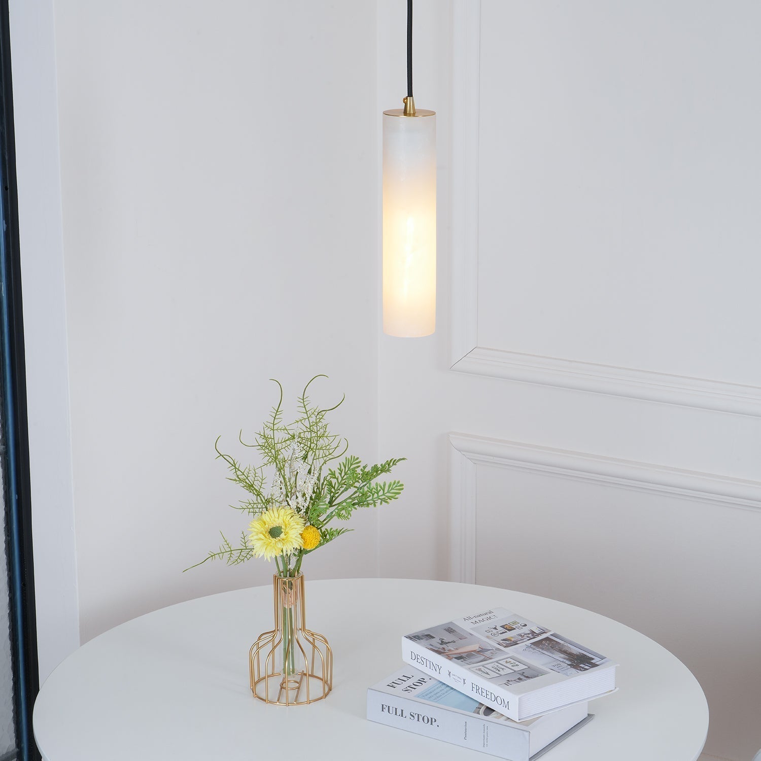 Nyxara Cluster Alabaster Pendant Light Staircase - Neutralighting
