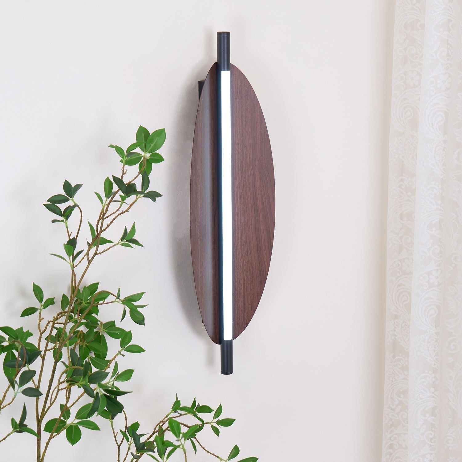 Sleek Board Sconce - Blowlighting