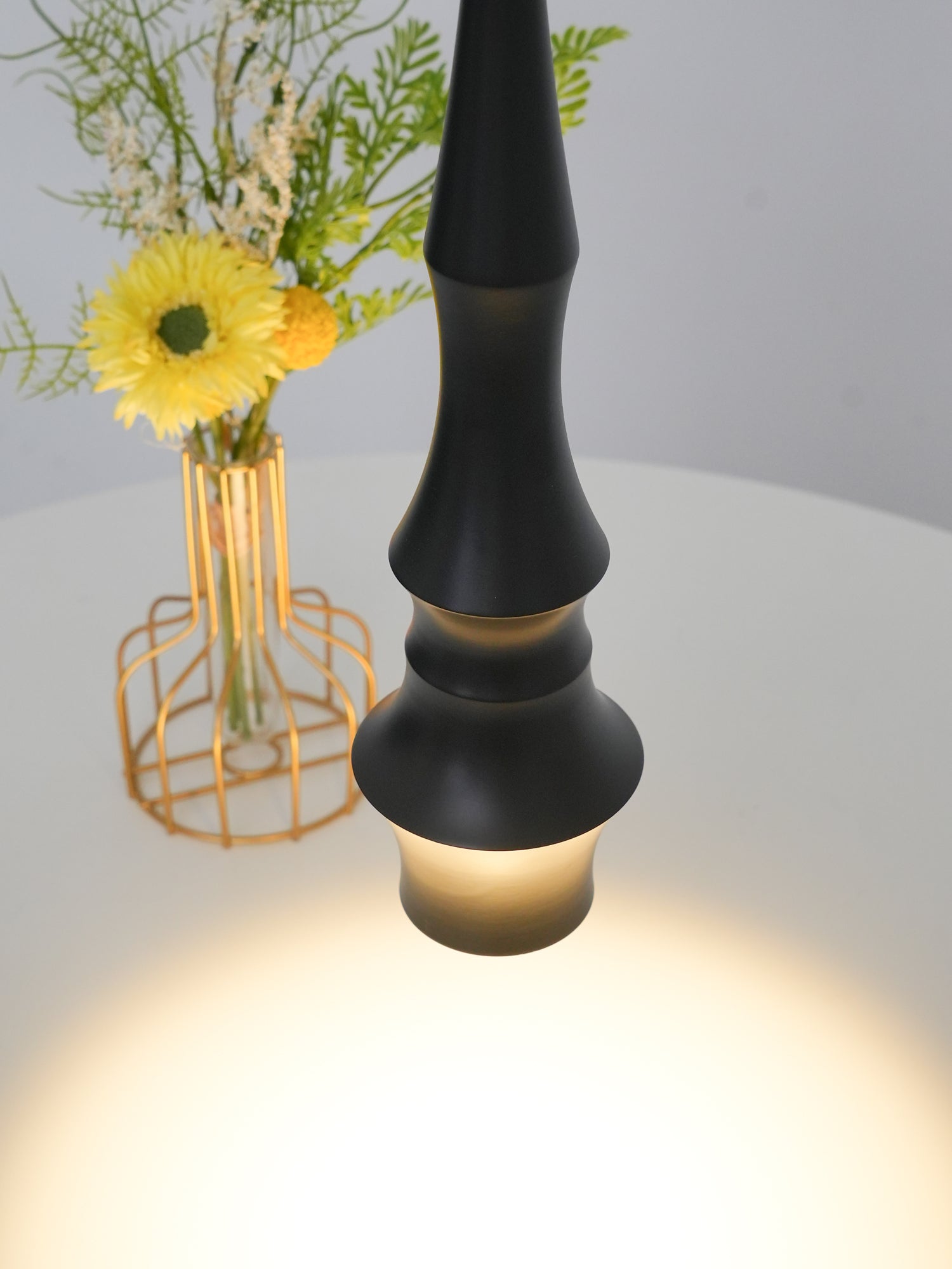 Slend Pendant Light - Blowlighting