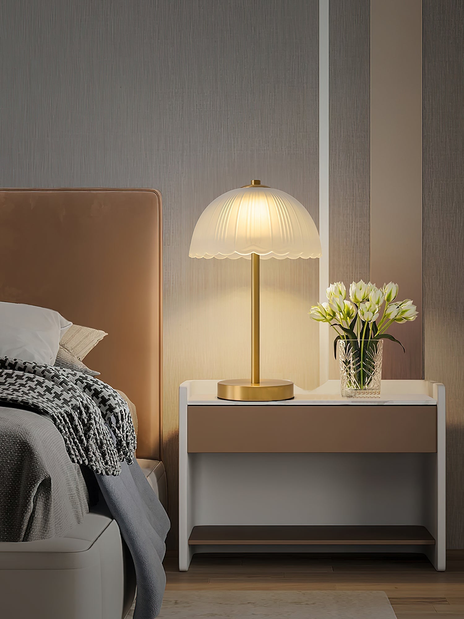 Small Umbrella Table Lamp - Lamp Copper