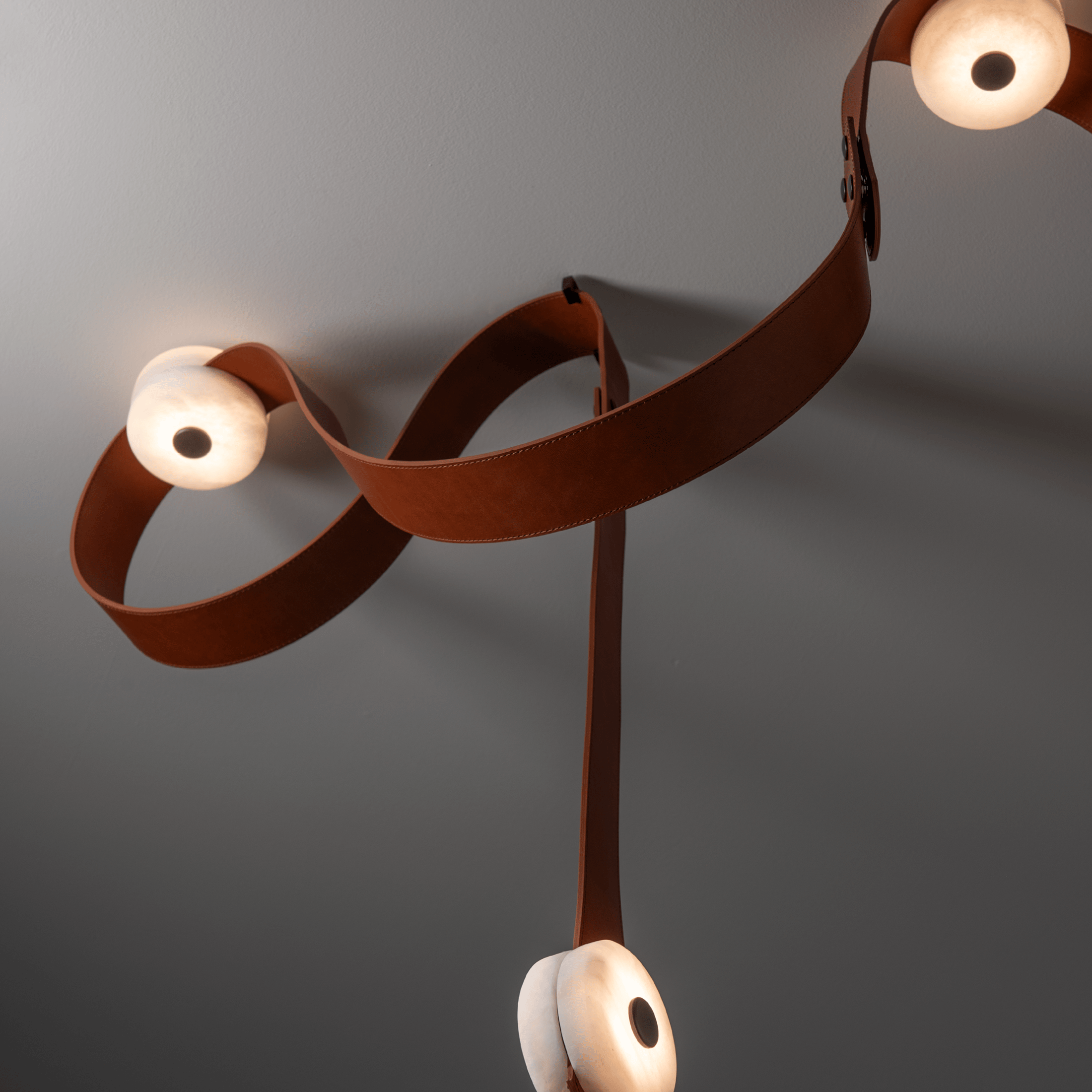 Snaps LED Floor-to-Ceiling Lamp - Lamp Copper