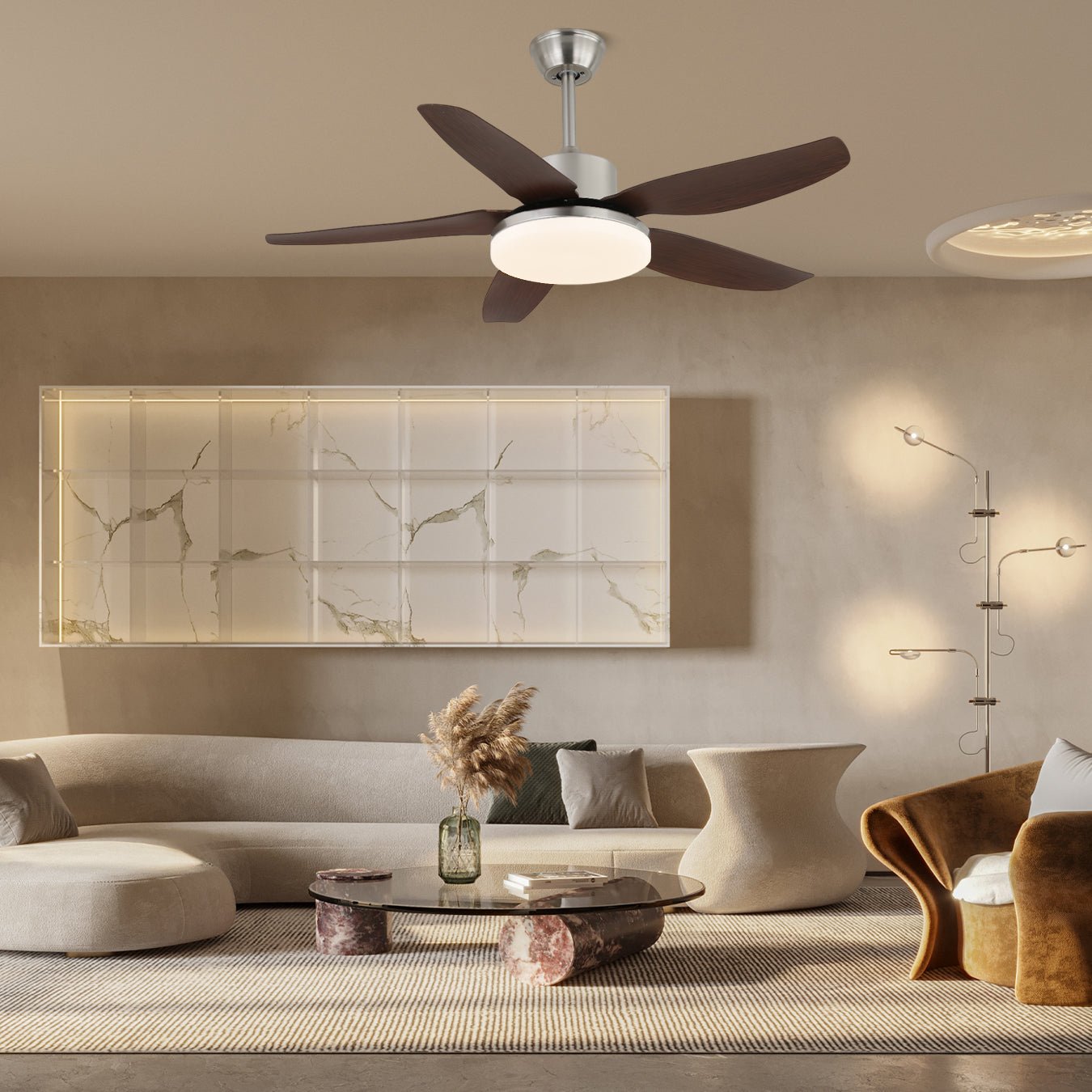 Ventilatore da soffitto Eland in un ambiente interno moderno