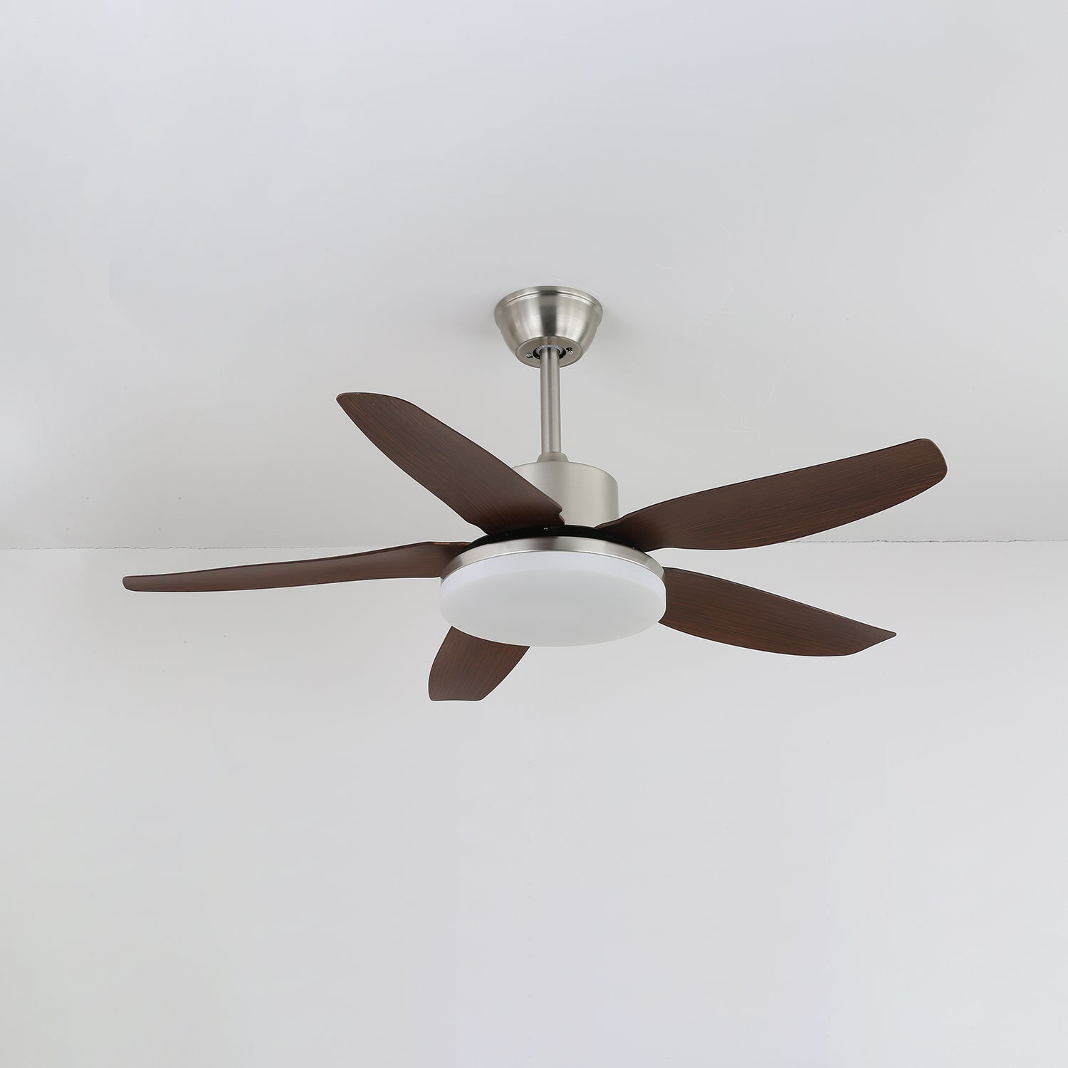 Ventilatore da soffitto Eland con telecomando