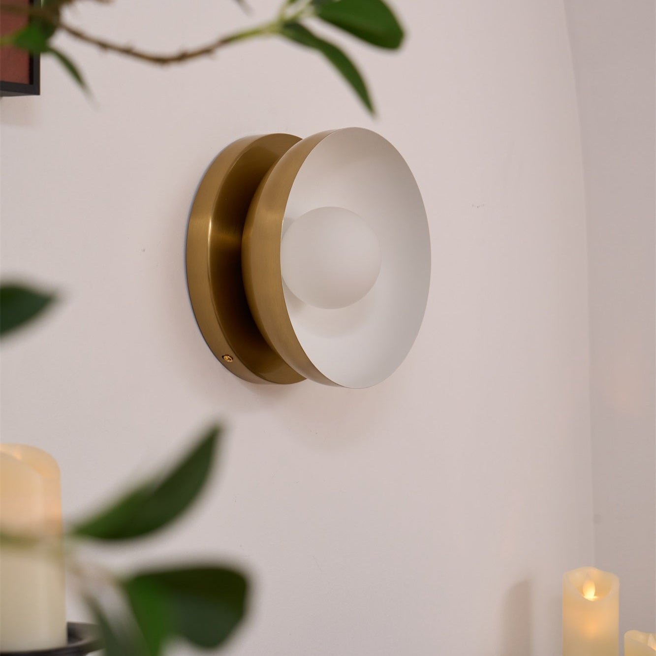 Vethaora Modern Minimalist Solar Eclipse Brass Glass Wall Light - Blowlighting