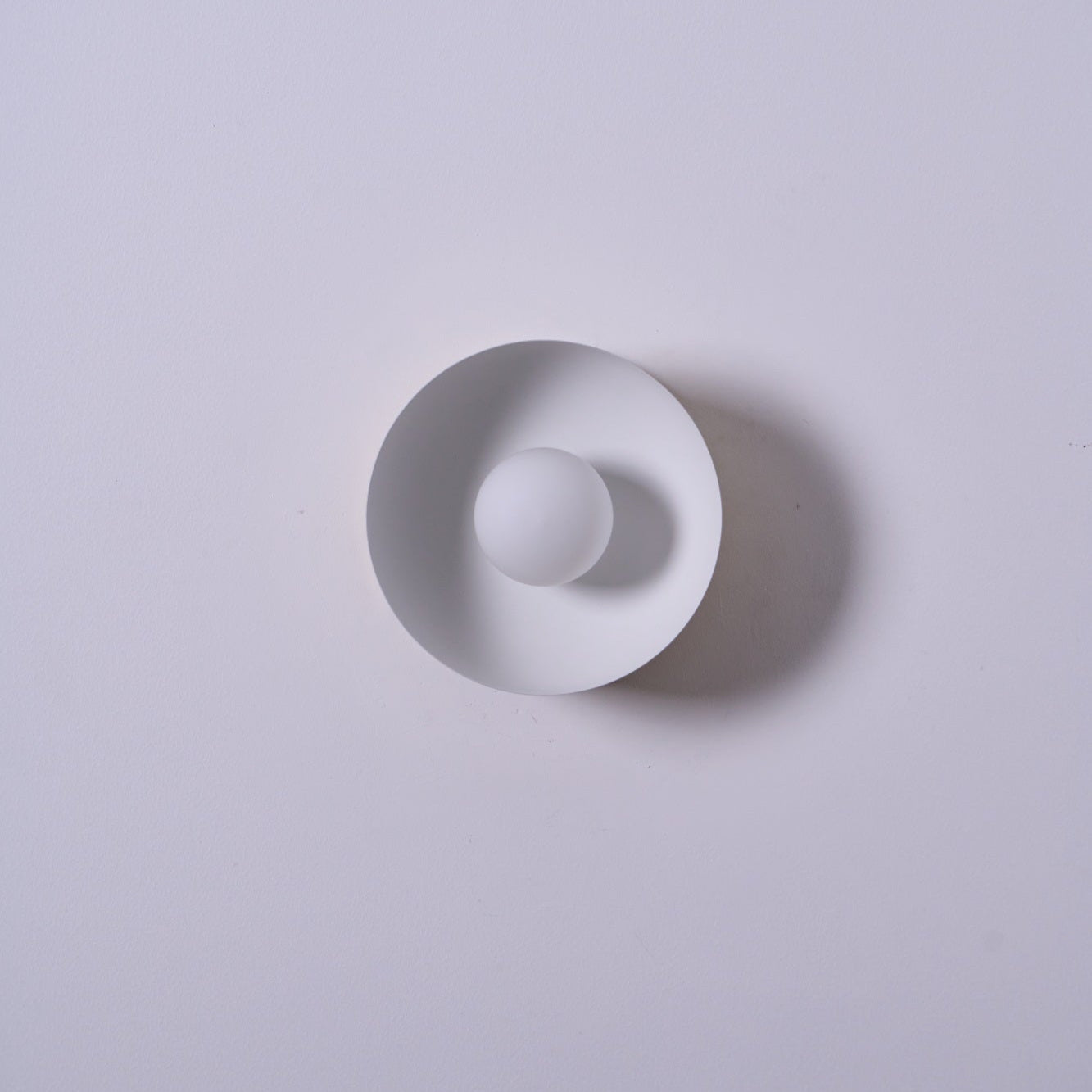 Vethaora Modern Minimalist Solar Eclipse Brass Glass Wall Light - Blowlighting