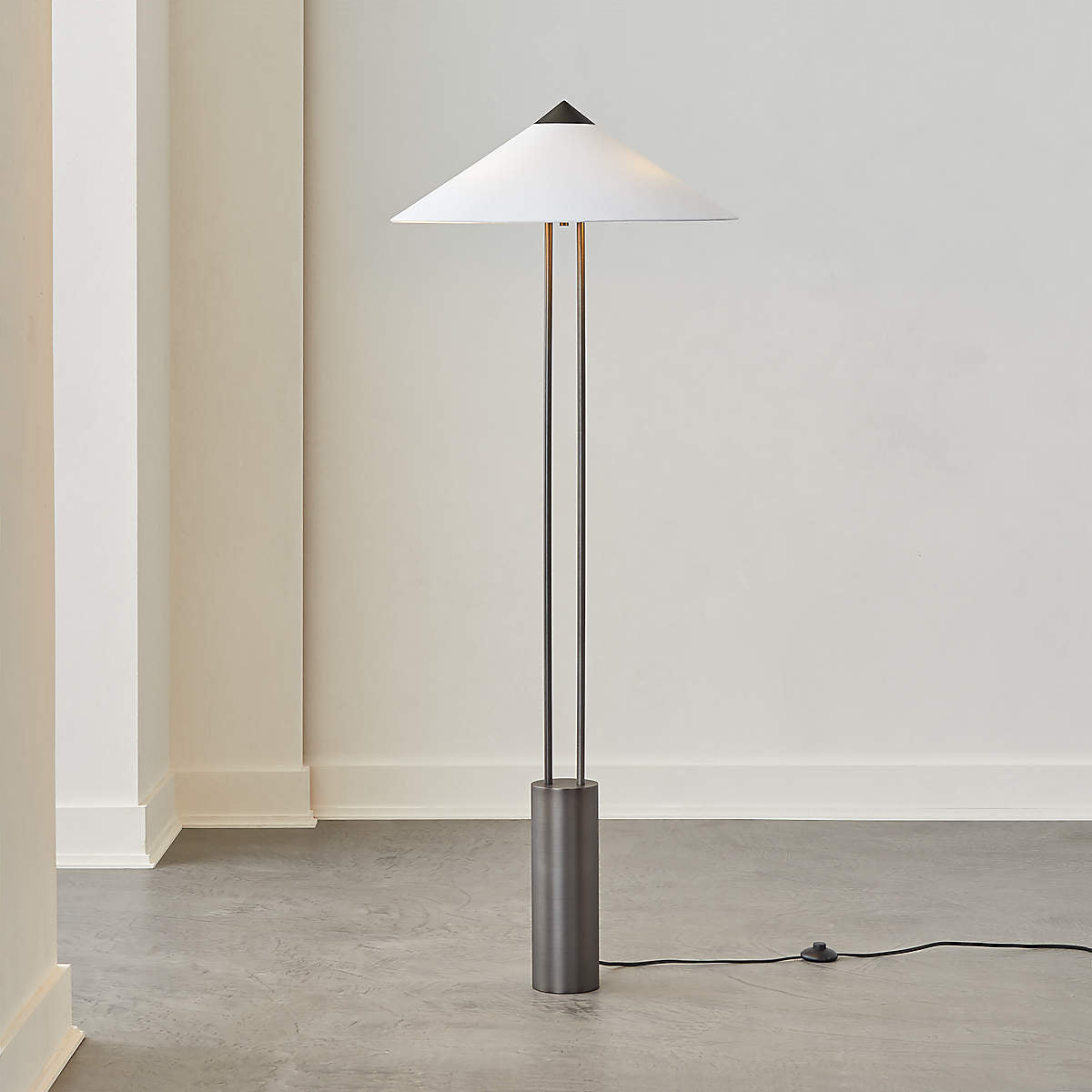 Staccato Floor Lamp - Lamp Copper