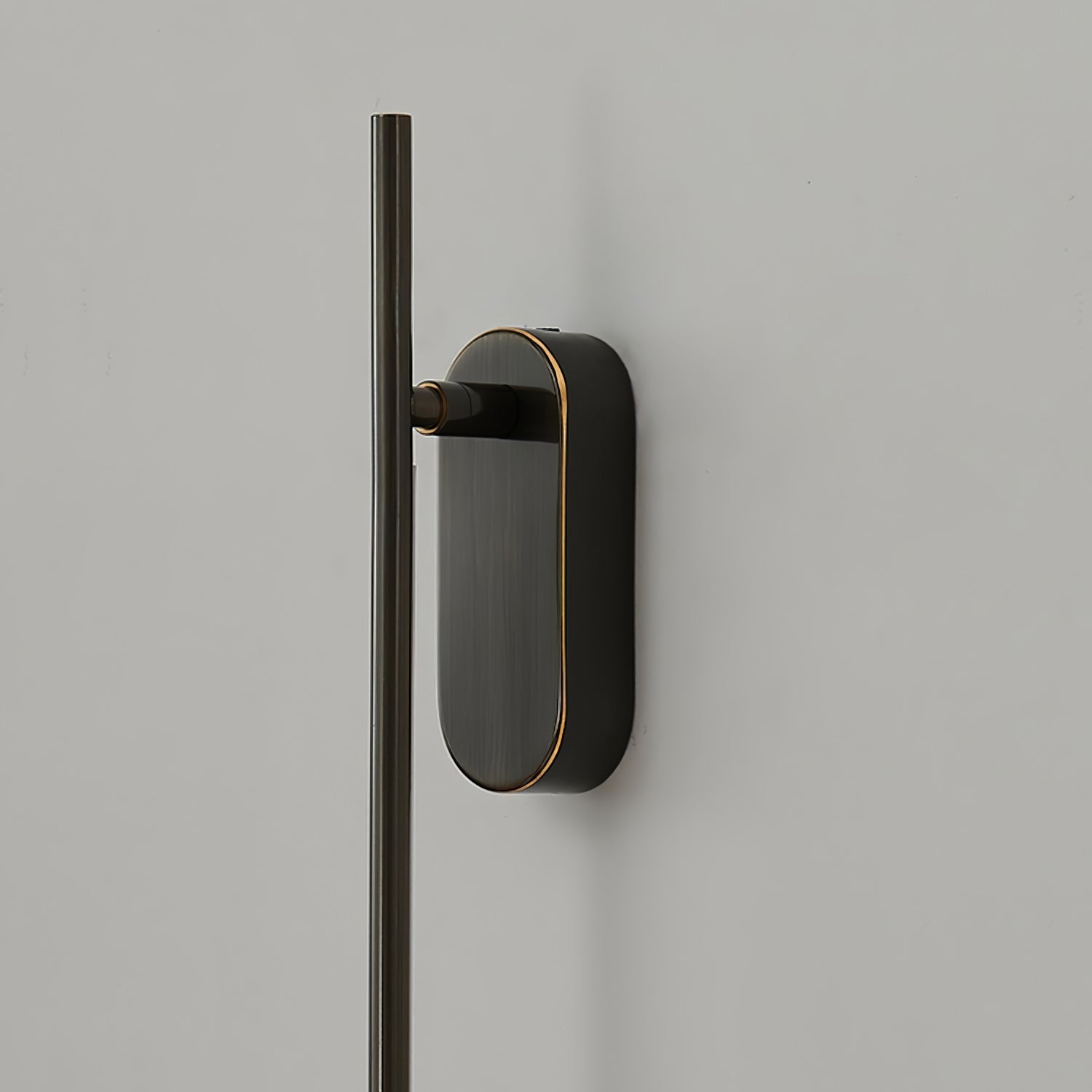 Stick Shaped Sconce - Blowlighting