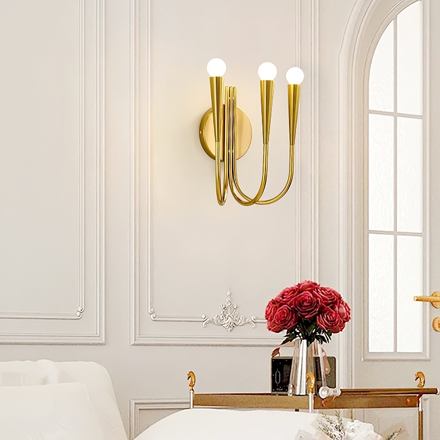 Swoop Arm Wall Lamp - Blowlighting