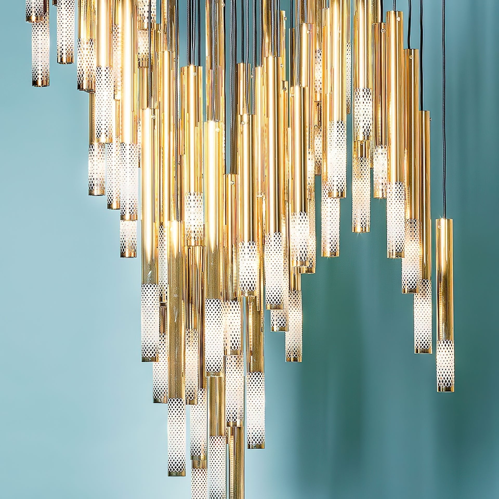 Ovynira Gold Rod Chandelier - Blowlighting
