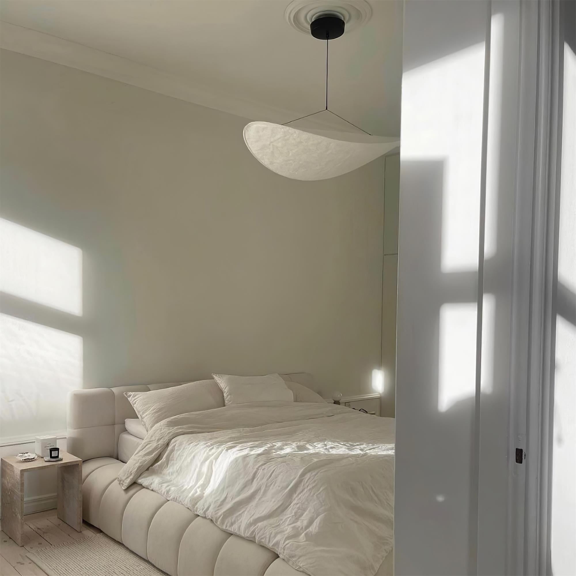Tense Pendant Light - Blowlighting