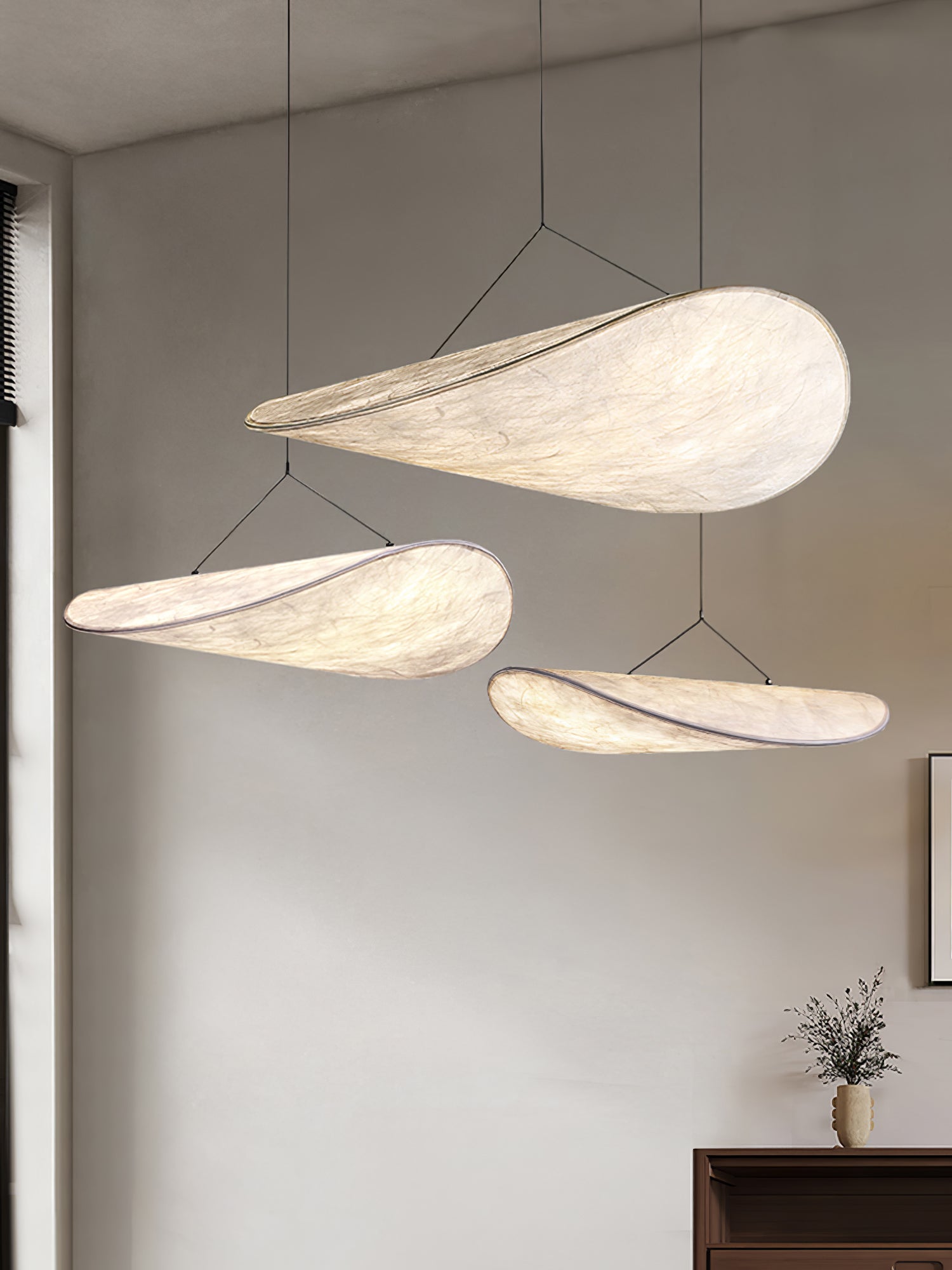 Tense Pendant Light - Blowlighting