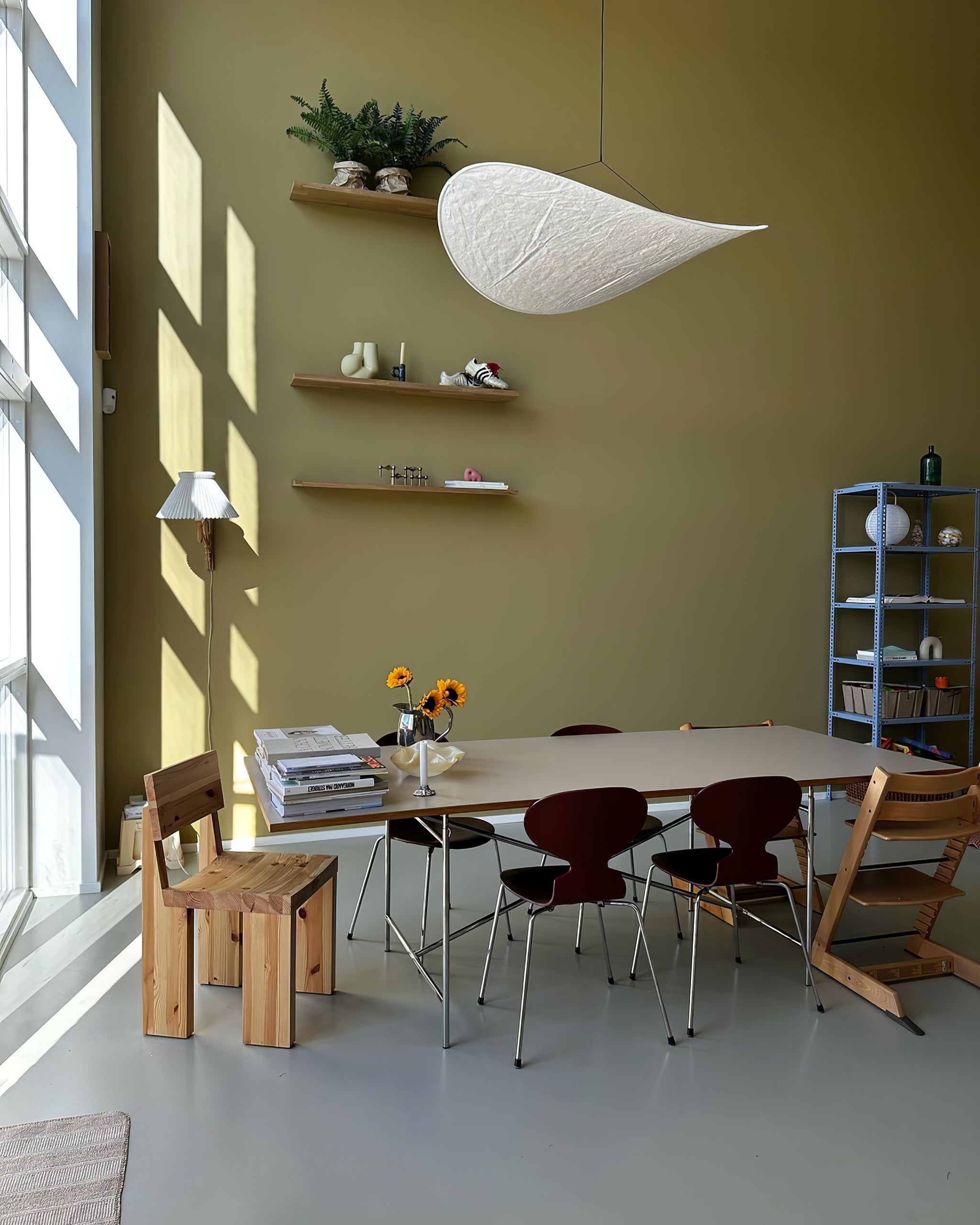 Tense Pendant Light - Blowlighting