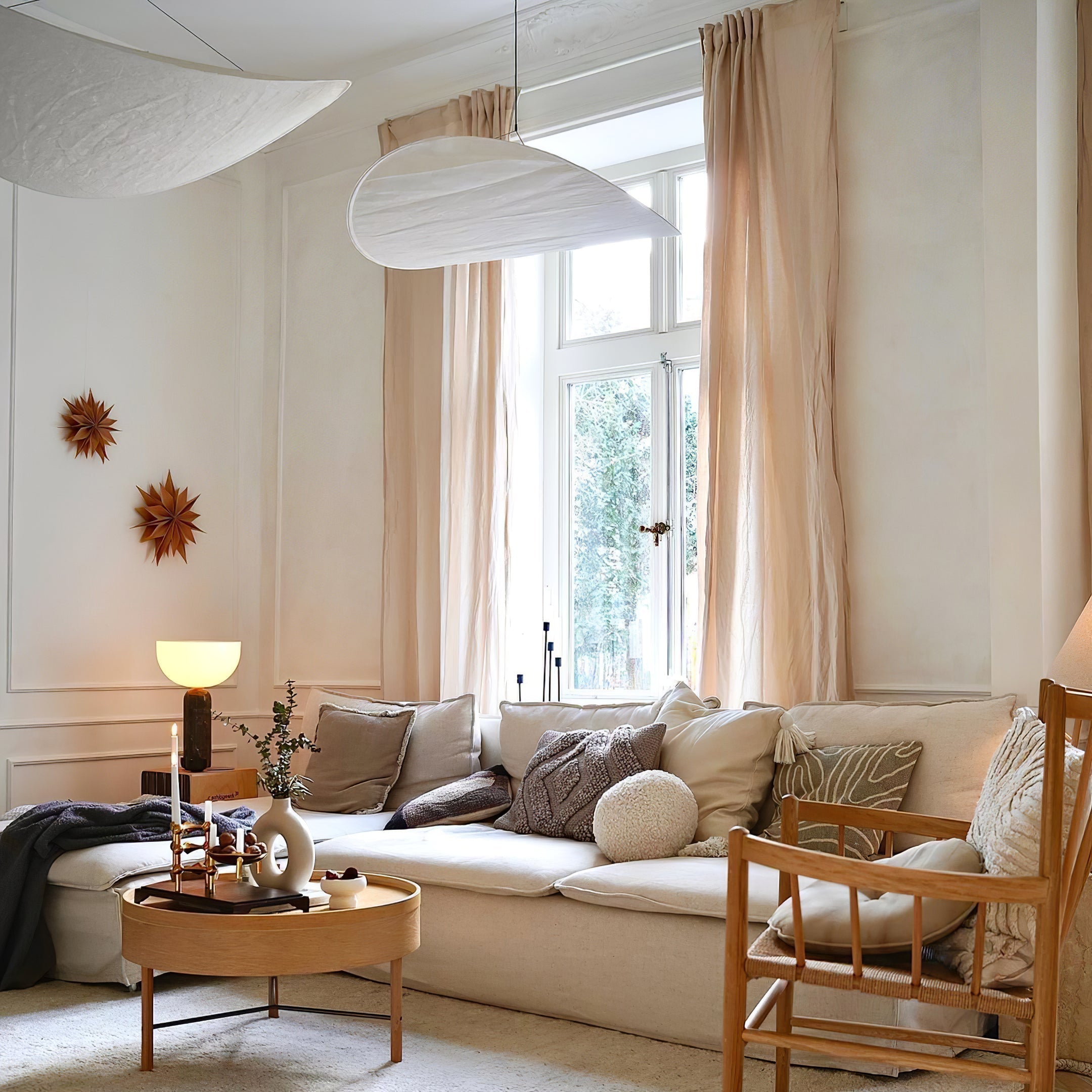 Tense Pendant Light - Blowlighting