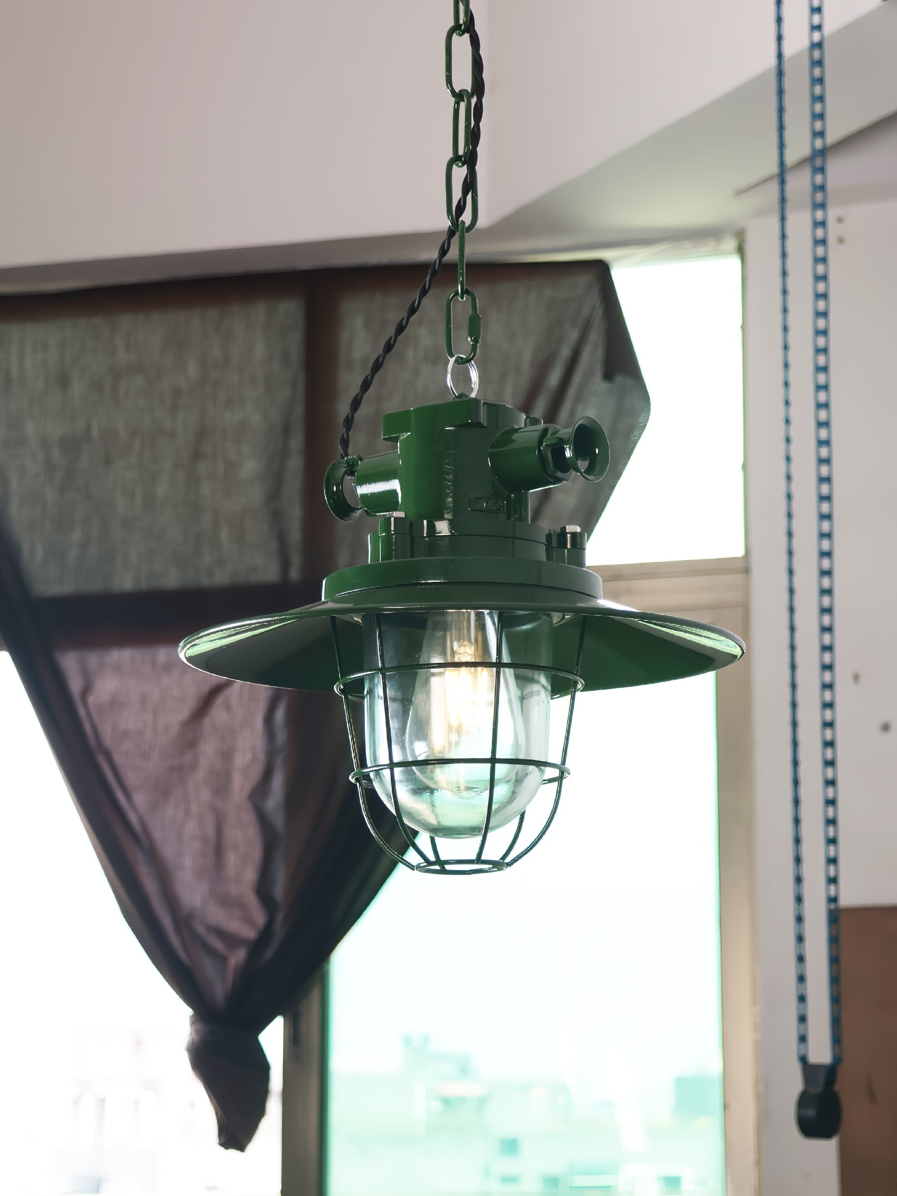 Vemiryra Vintage Industrial Green Metal Pendant Light - Lamp Copper