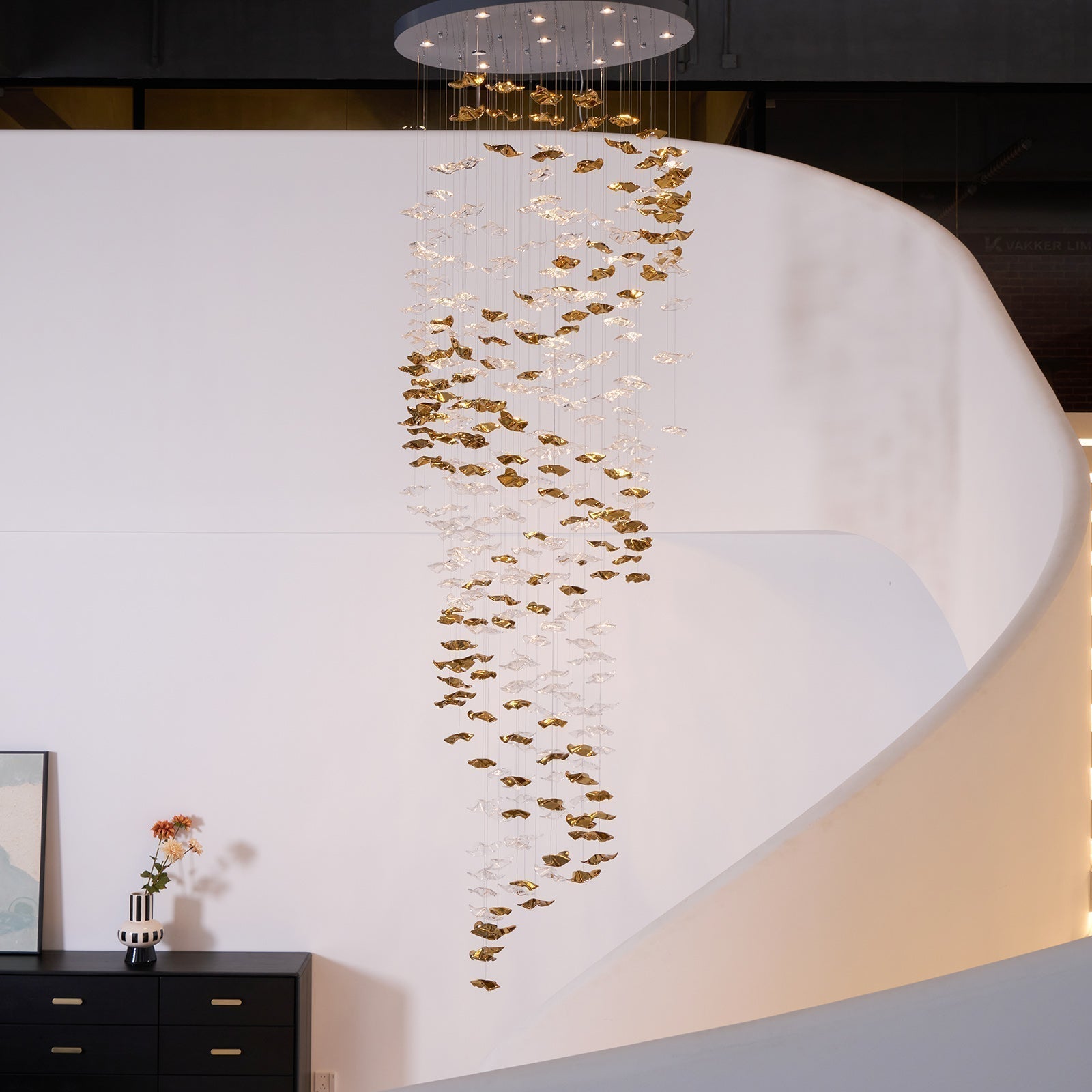 Cezorisra Luxury Brass Linear Chandelier - Blowlighting